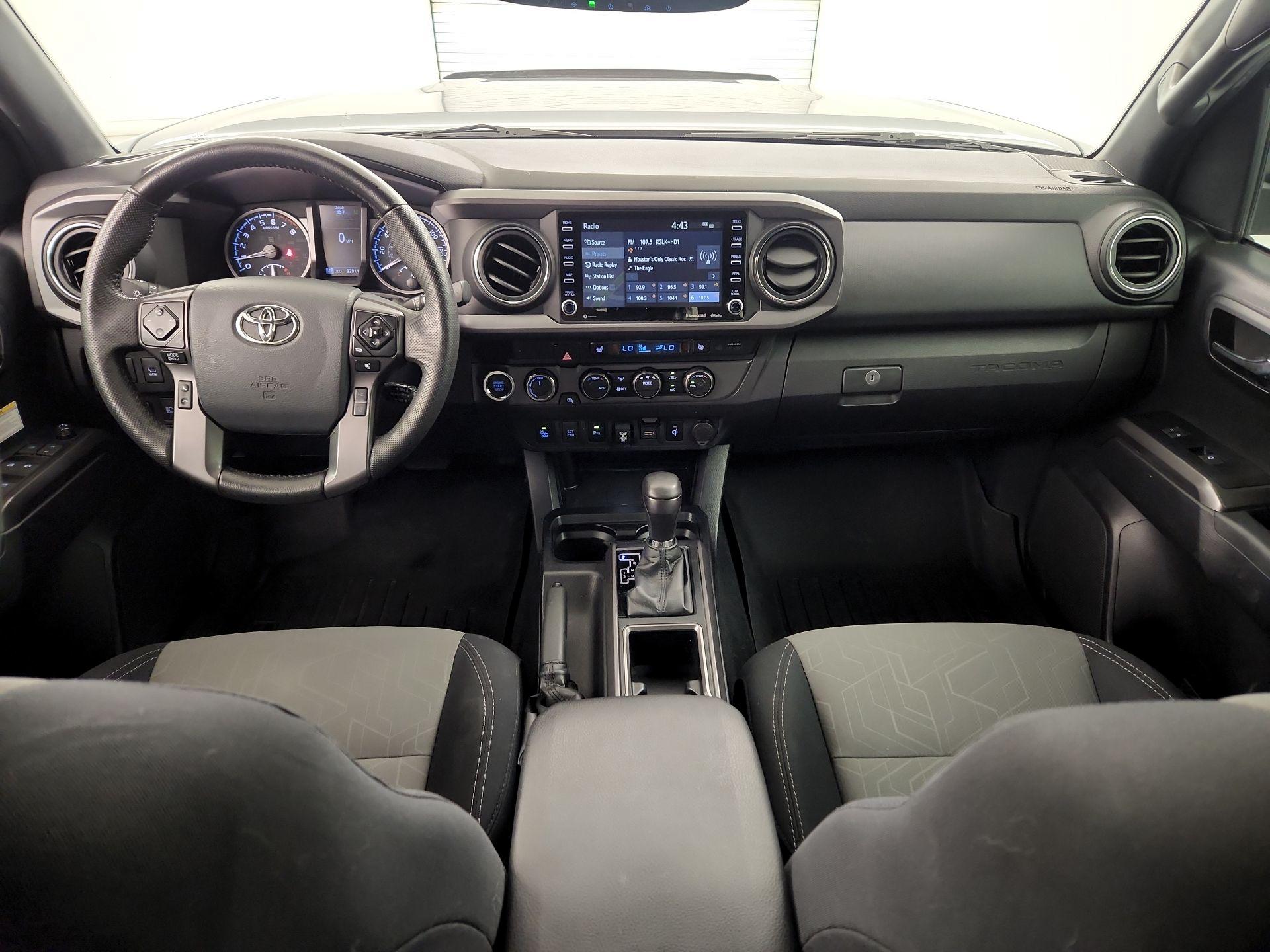 Thumbnail: 2020 Toyota Tacoma - 9