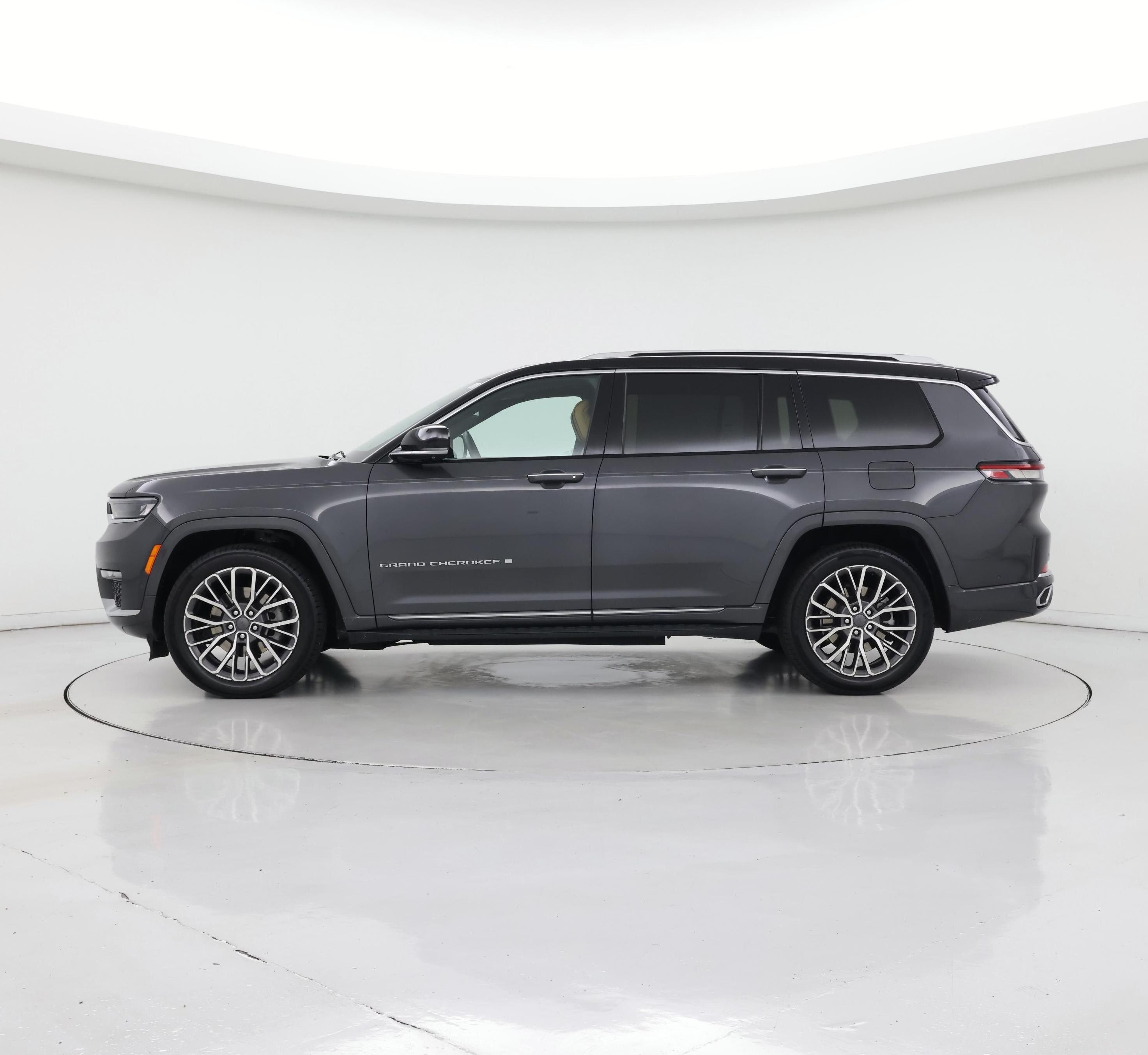 Thumbnail: 2021 Jeep Grand Cherokee L - 3