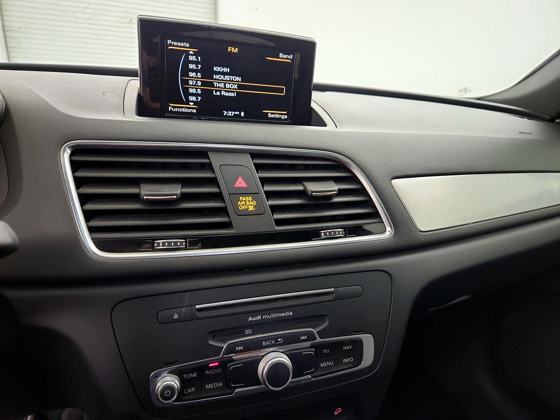 Thumbnail: 2018 Audi Q3 - 15