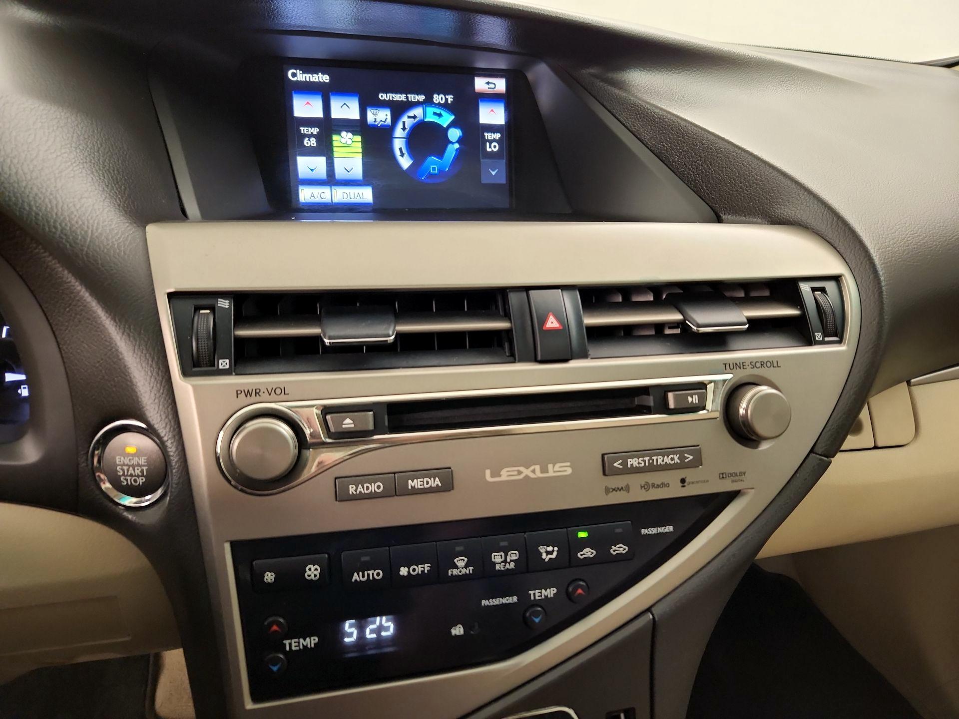 Thumbnail: 2015 Lexus RX - 17