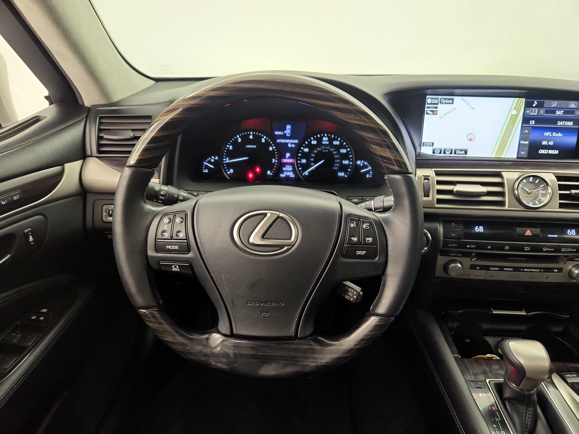 Thumbnail: 2015 Lexus LS - 10