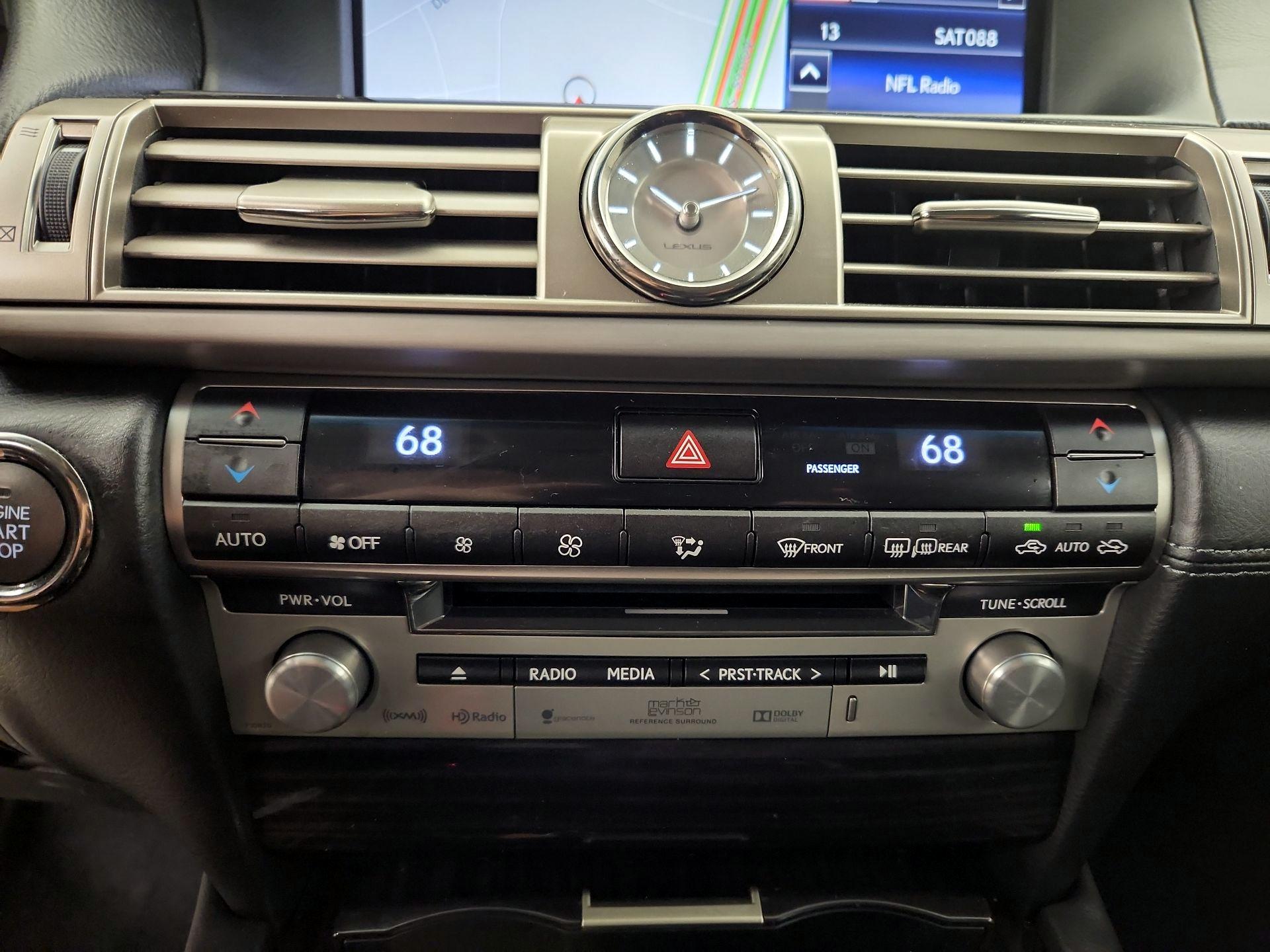 Thumbnail: 2015 Lexus LS - 17