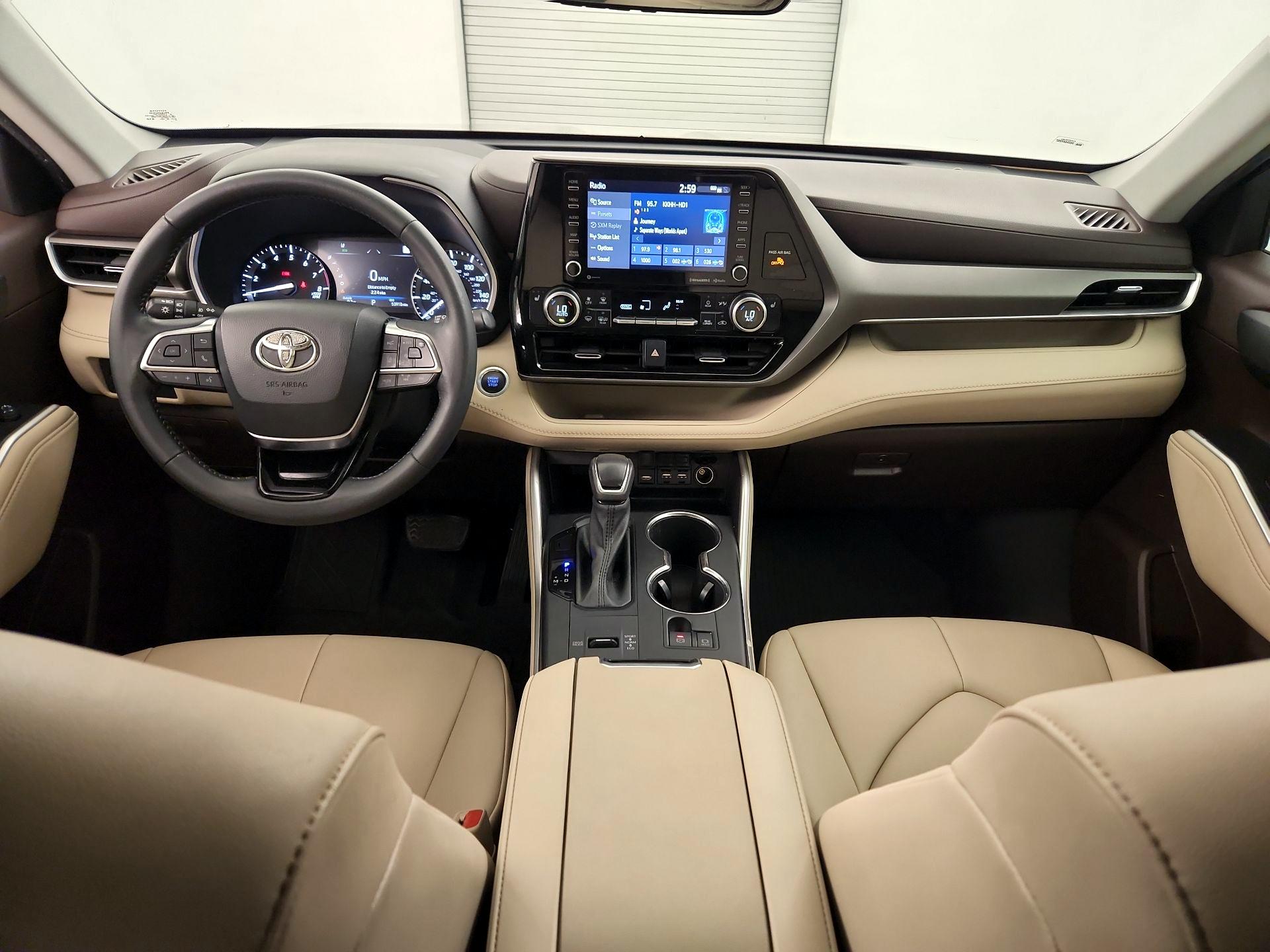 Thumbnail: 2021 Toyota Highlander - 9
