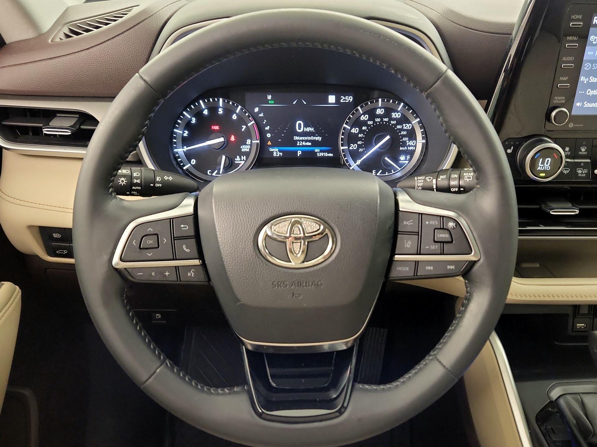 Thumbnail: 2021 Toyota Highlander - 10