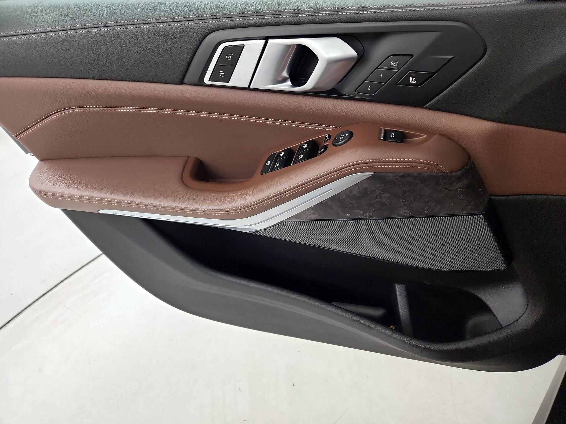 Thumbnail: 2020 BMW X5 - 12