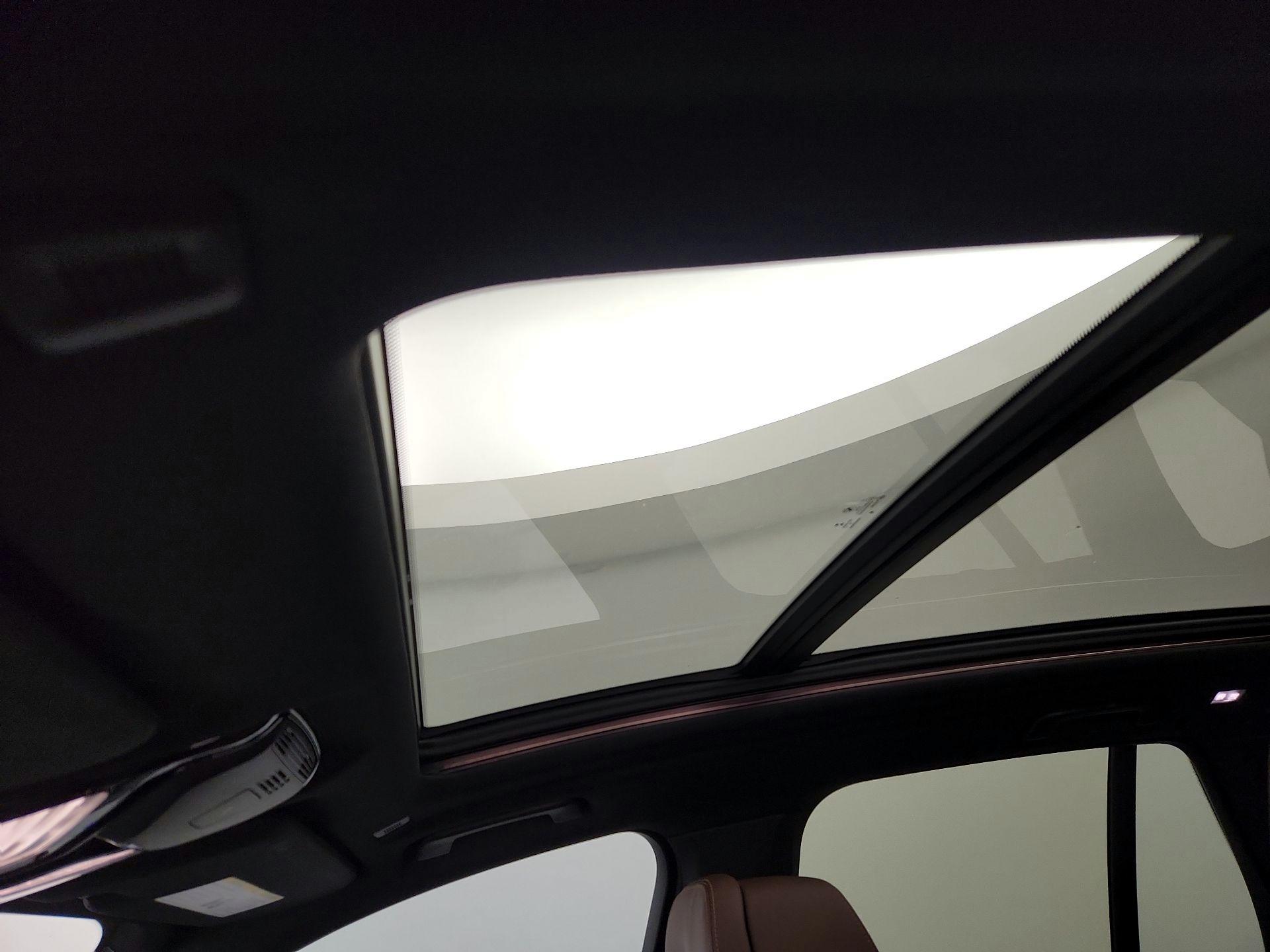 Thumbnail: 2020 BMW X5 - 20