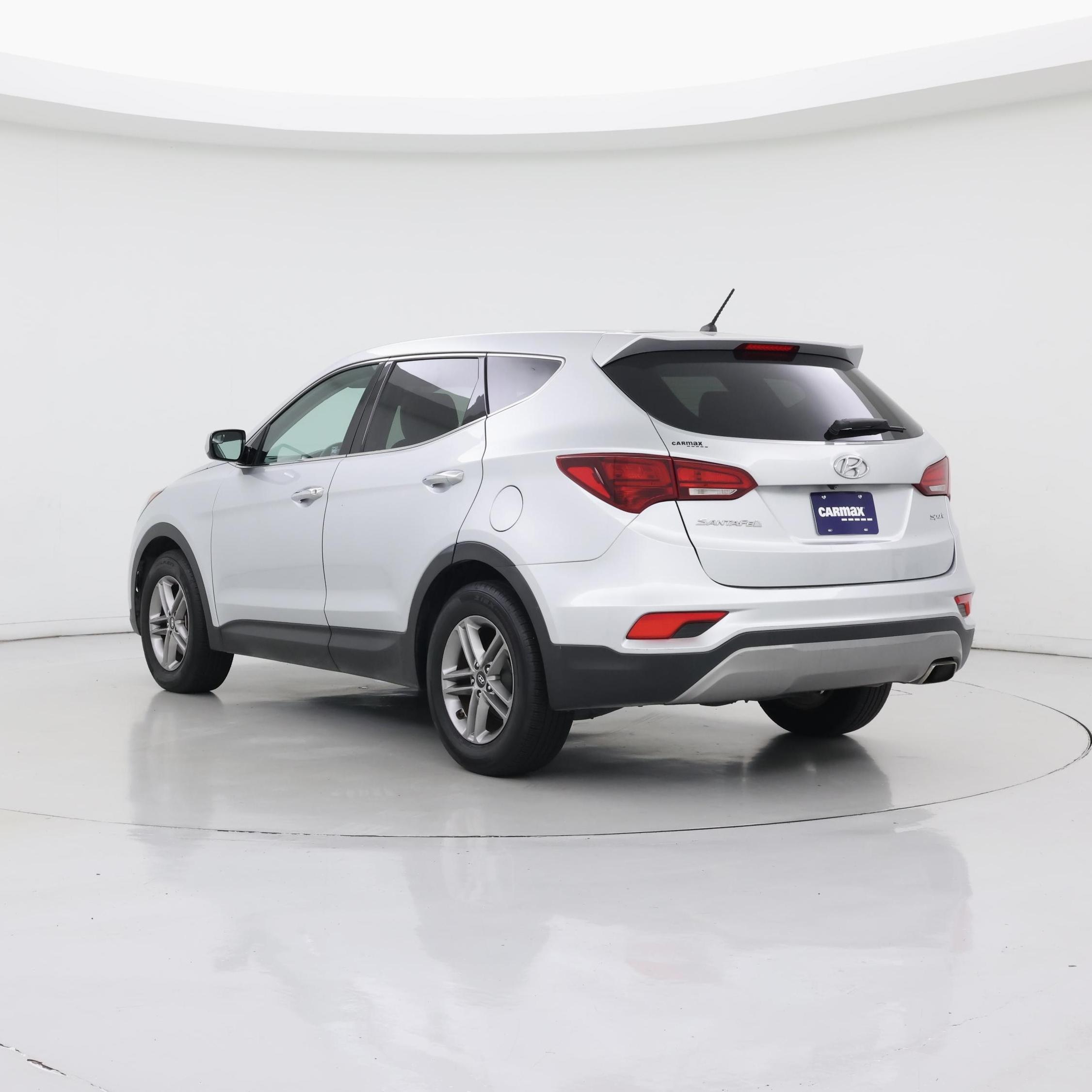 Thumbnail: 2018 Hyundai Santa Fe - 2