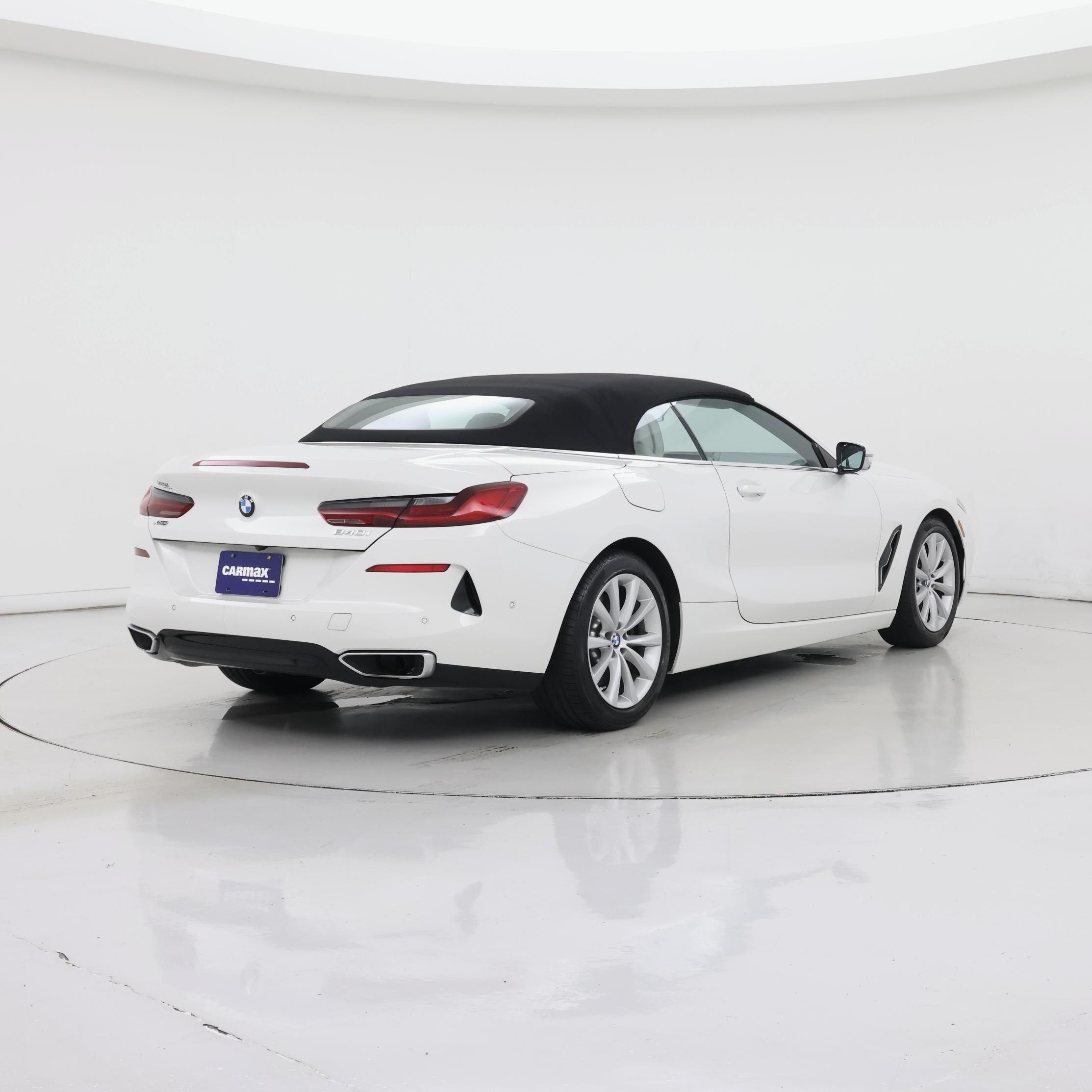 Thumbnail: 2021 BMW 8 Series - 8