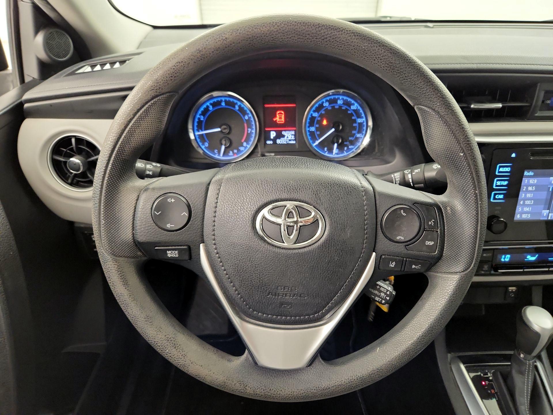Thumbnail: 2017 Toyota Corolla - 10