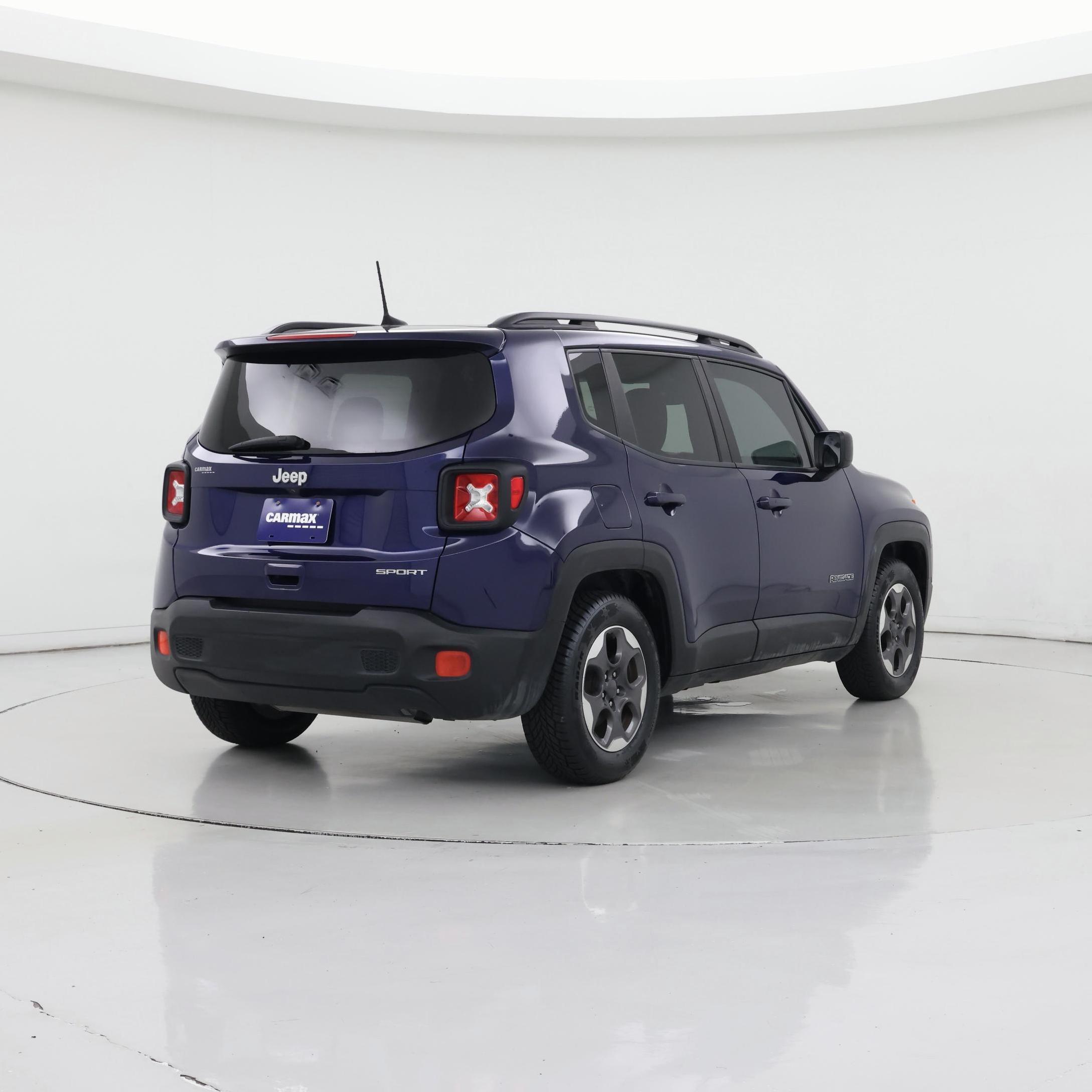 Thumbnail: 2018 Jeep Renegade - 8