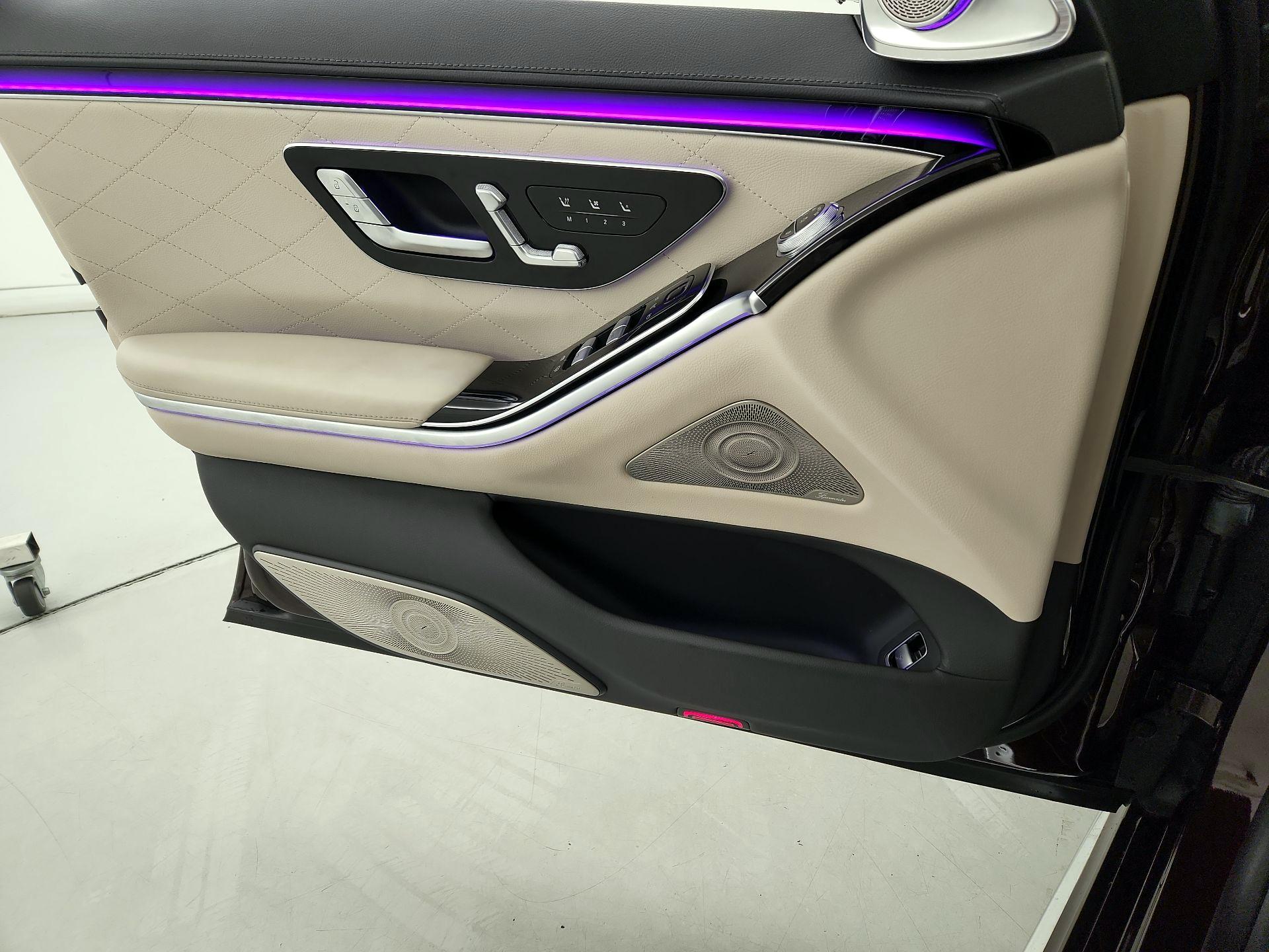 Thumbnail: 2021 Mercedes-Benz S-Class - 12