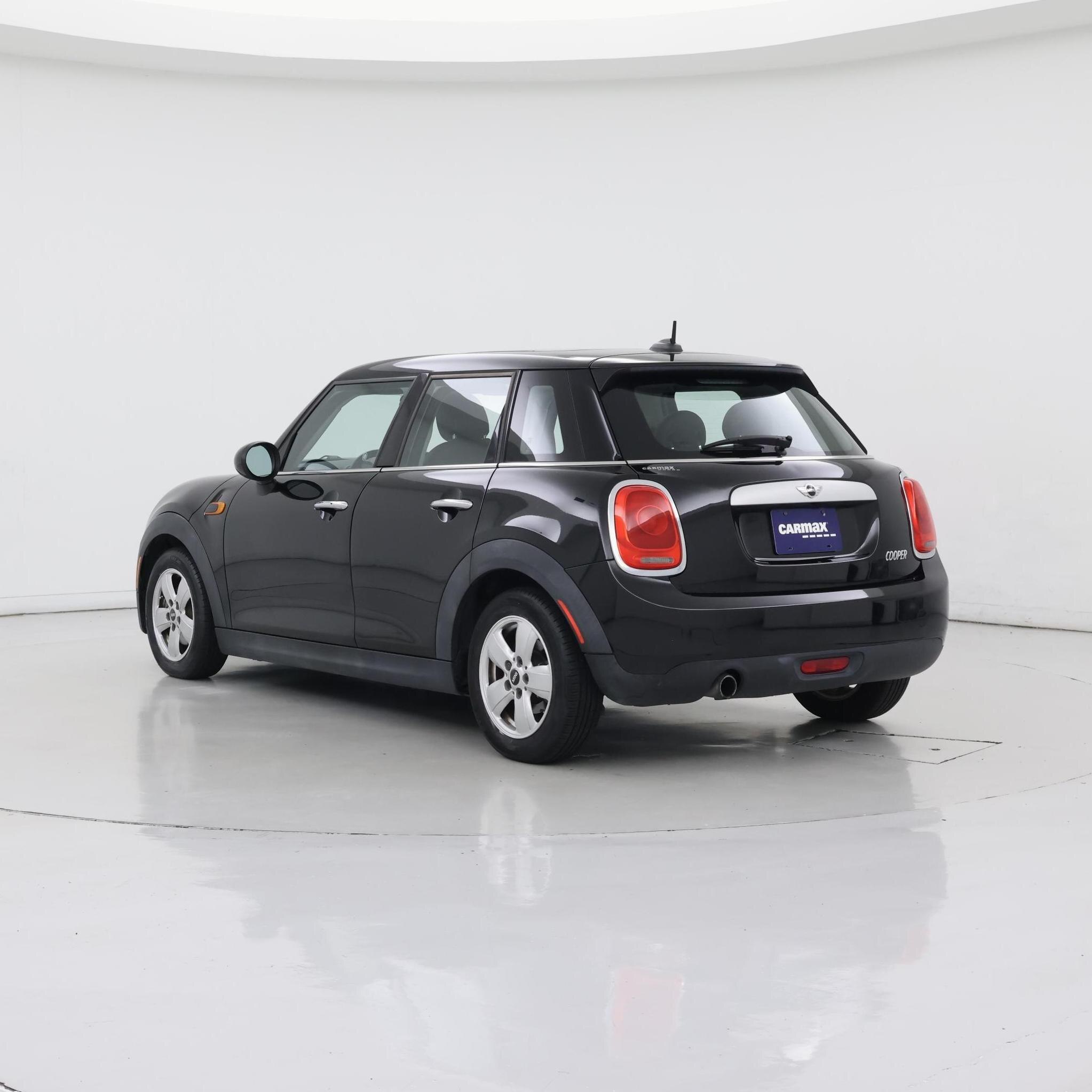Thumbnail: 2015 MINI Cooper Hardtop - 2