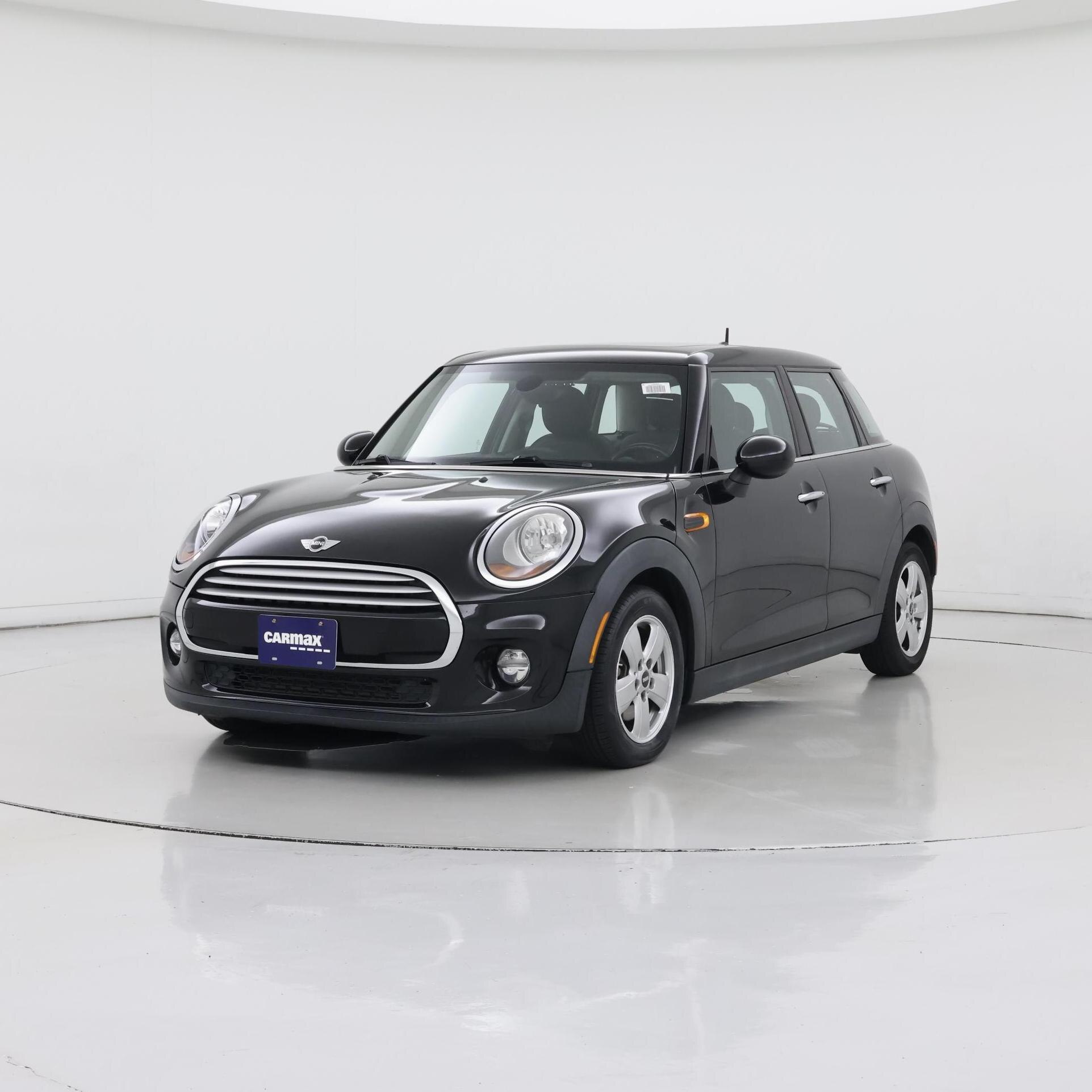 Thumbnail: 2015 MINI Cooper Hardtop - 4