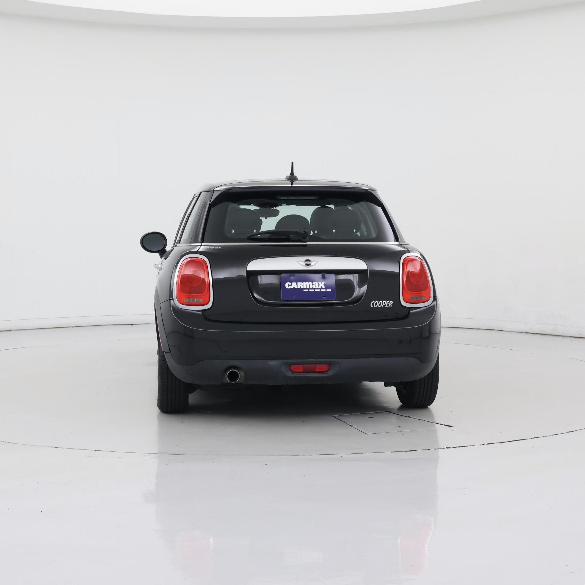 Thumbnail: 2015 MINI Cooper Hardtop - 6