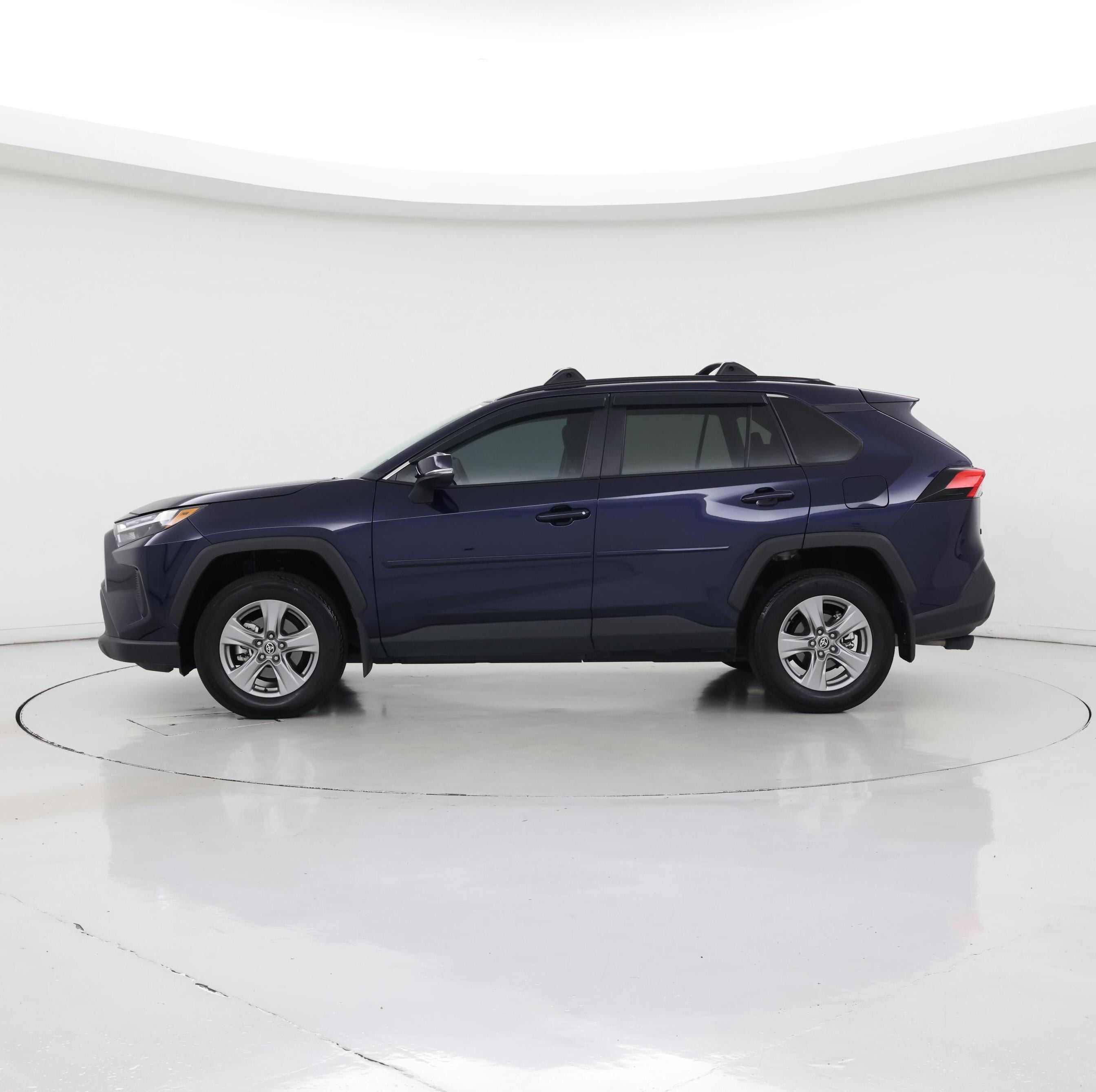 Thumbnail: 2025 Toyota RAV4 - 3