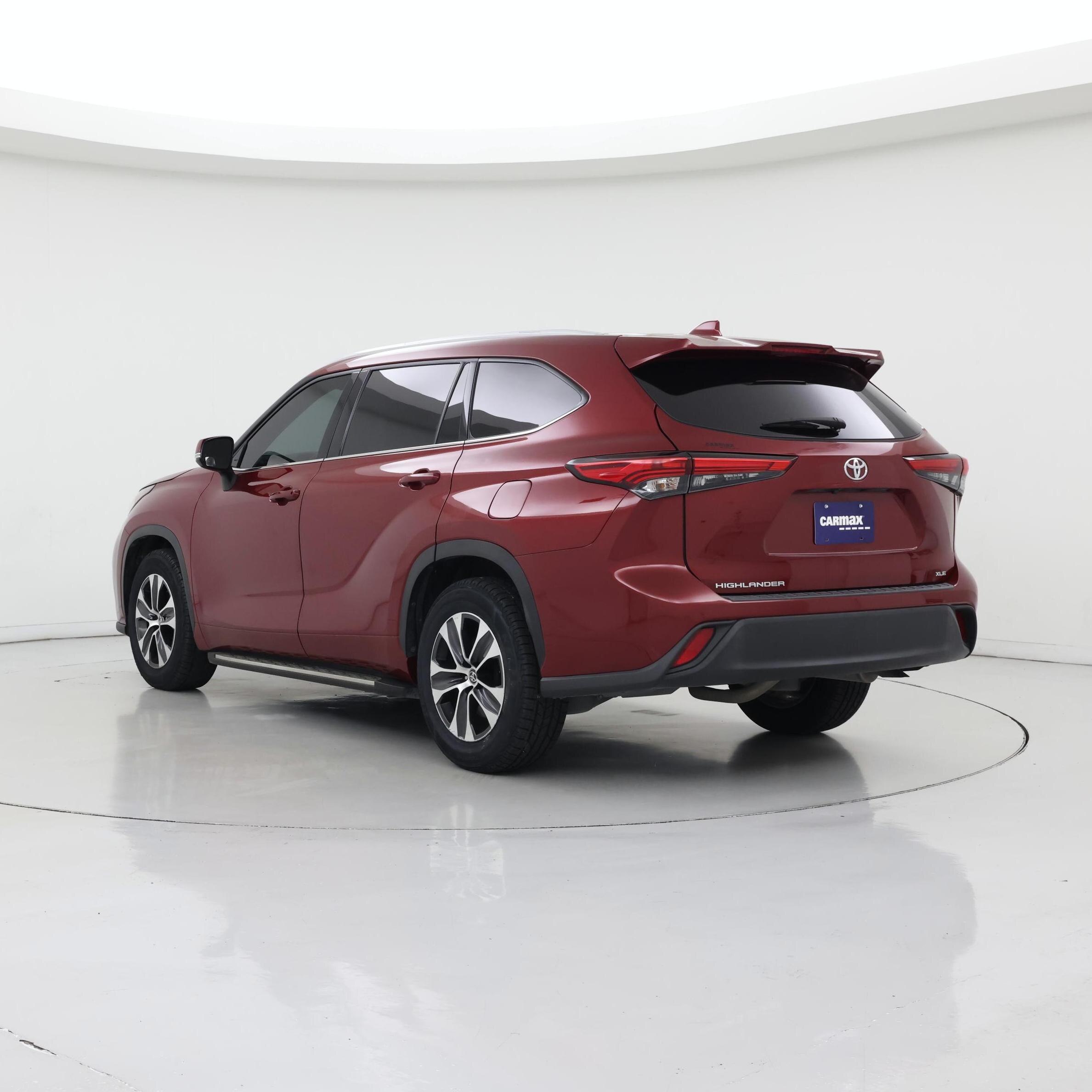 Thumbnail: 2022 Toyota Highlander - 2