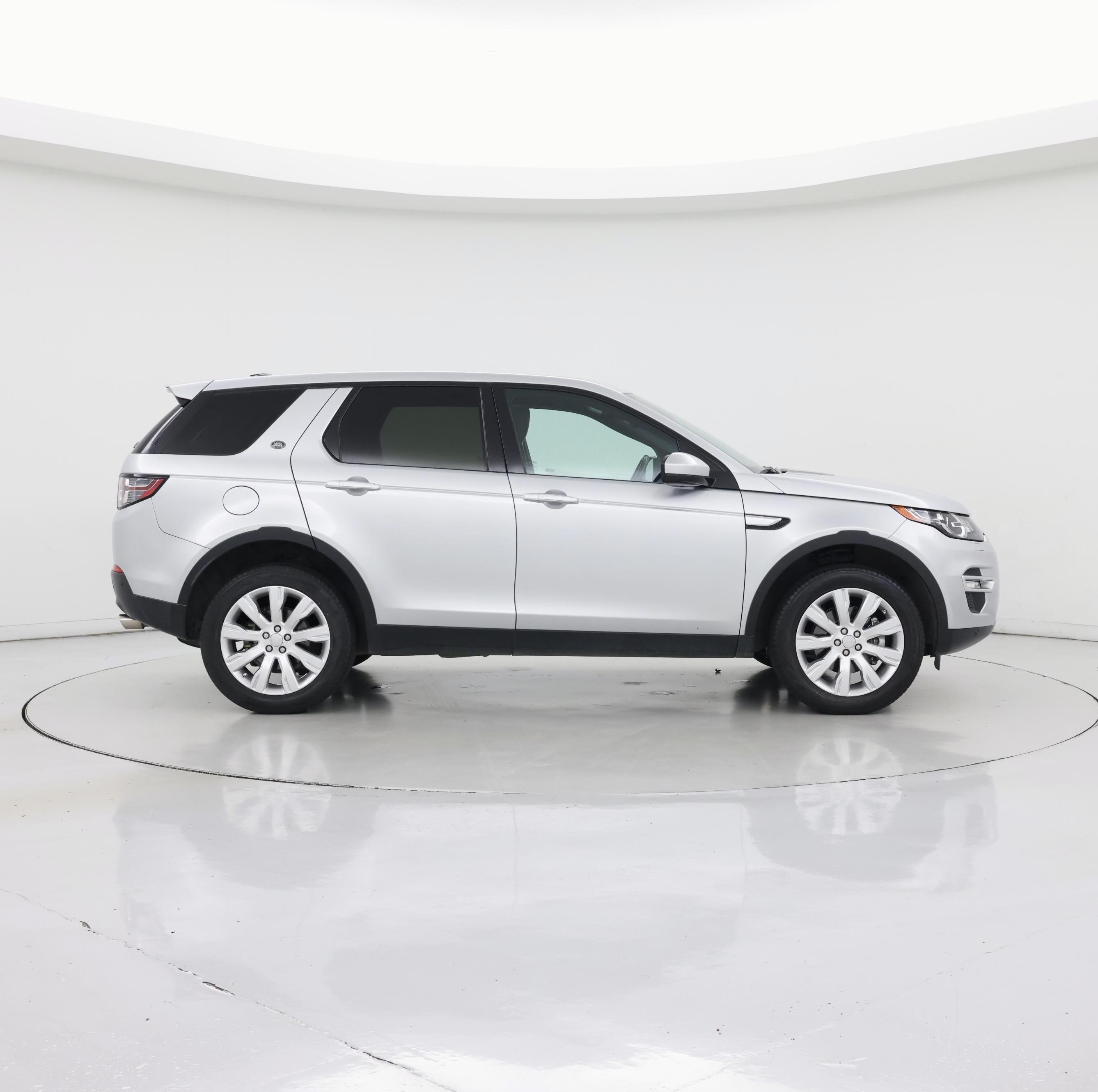 Thumbnail: 2015 Land Rover Discovery Sport - 7