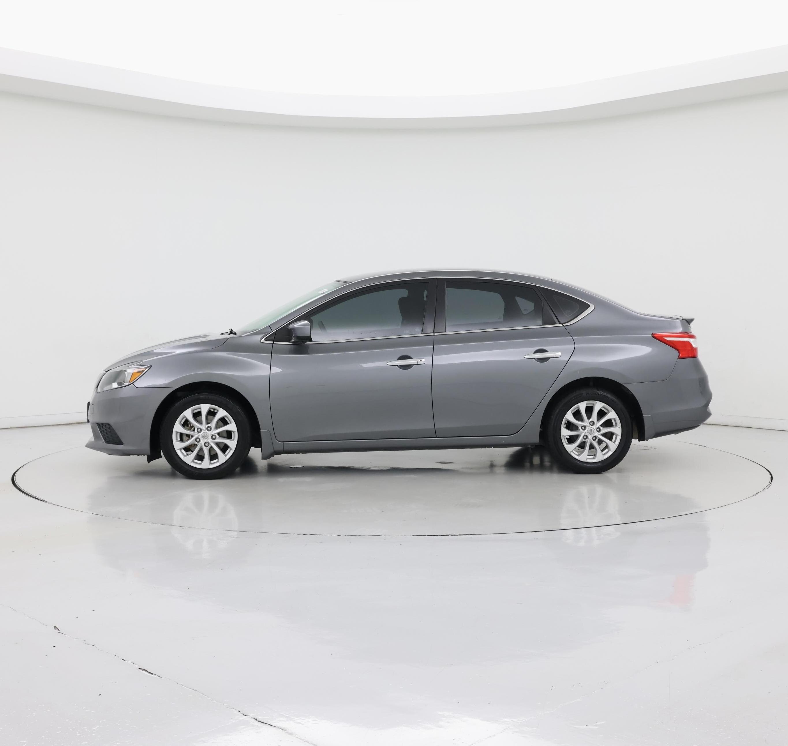 Thumbnail: 2019 Nissan Sentra - 3