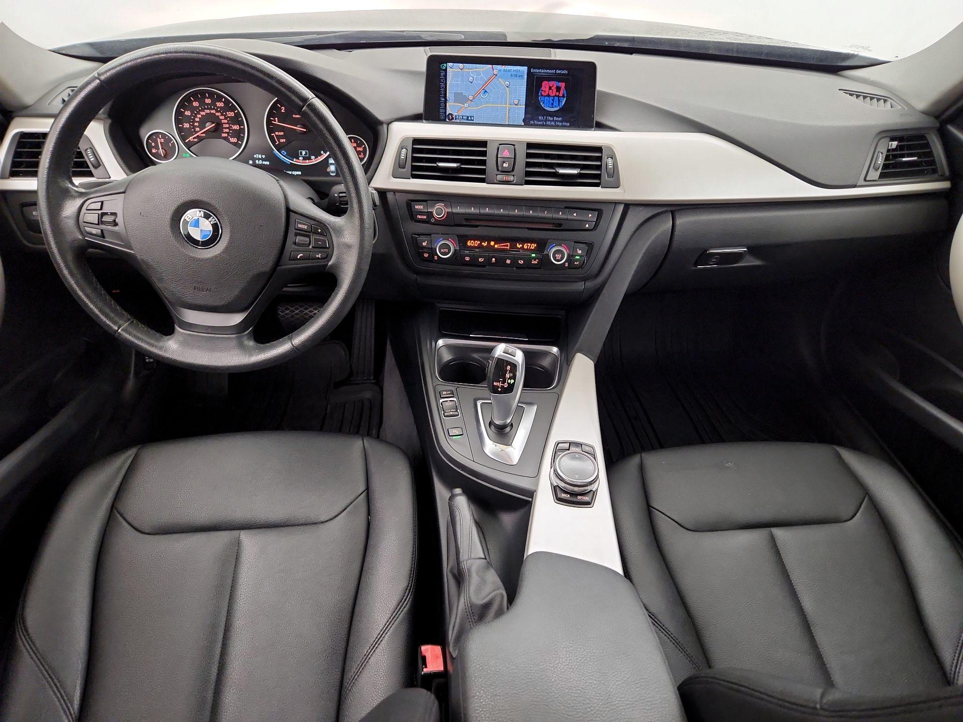 Thumbnail: 2015 BMW 3 Series - 9