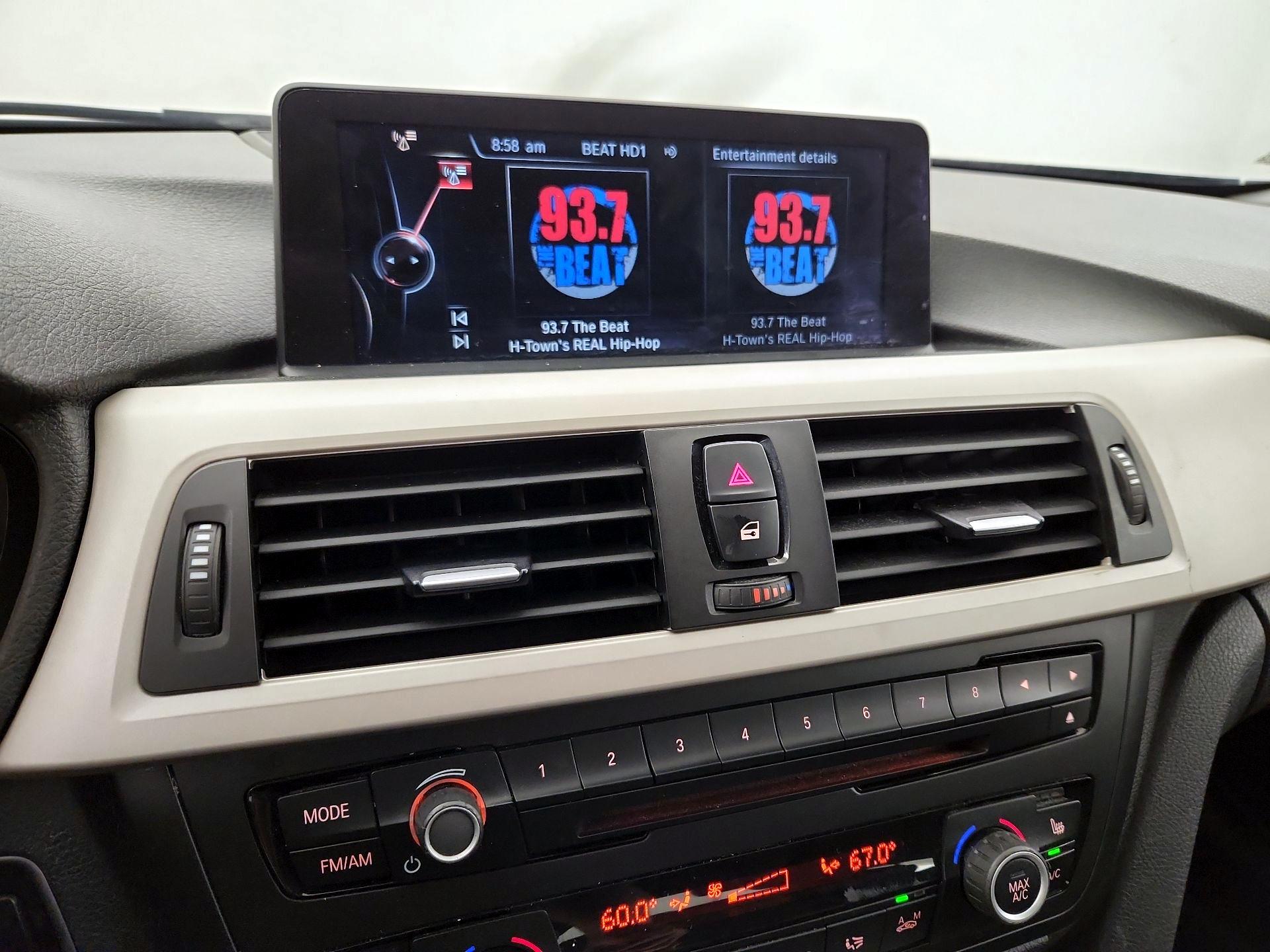 Thumbnail: 2015 BMW 3 Series - 16