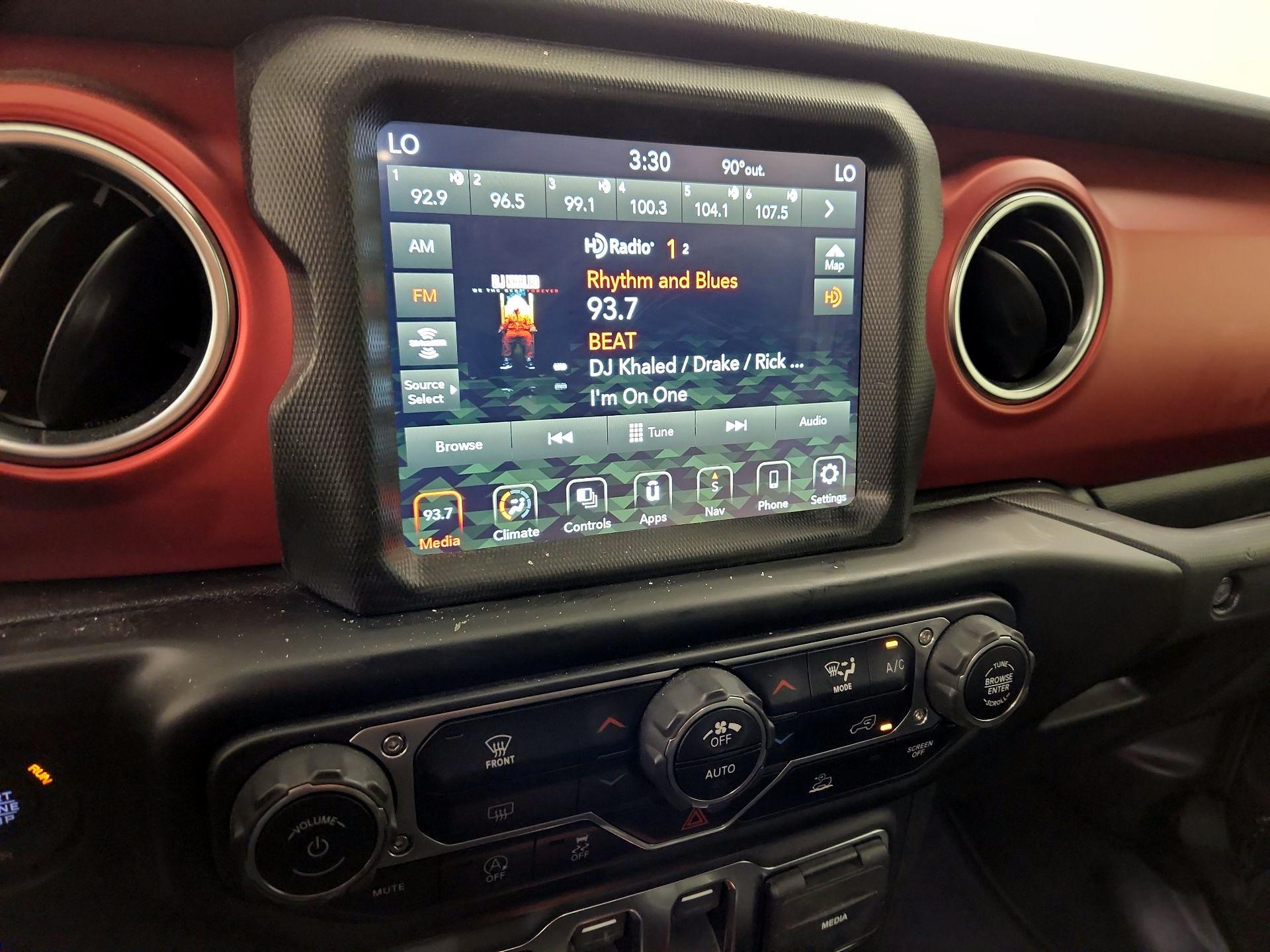 Thumbnail: 2021 Jeep Wrangler - 16