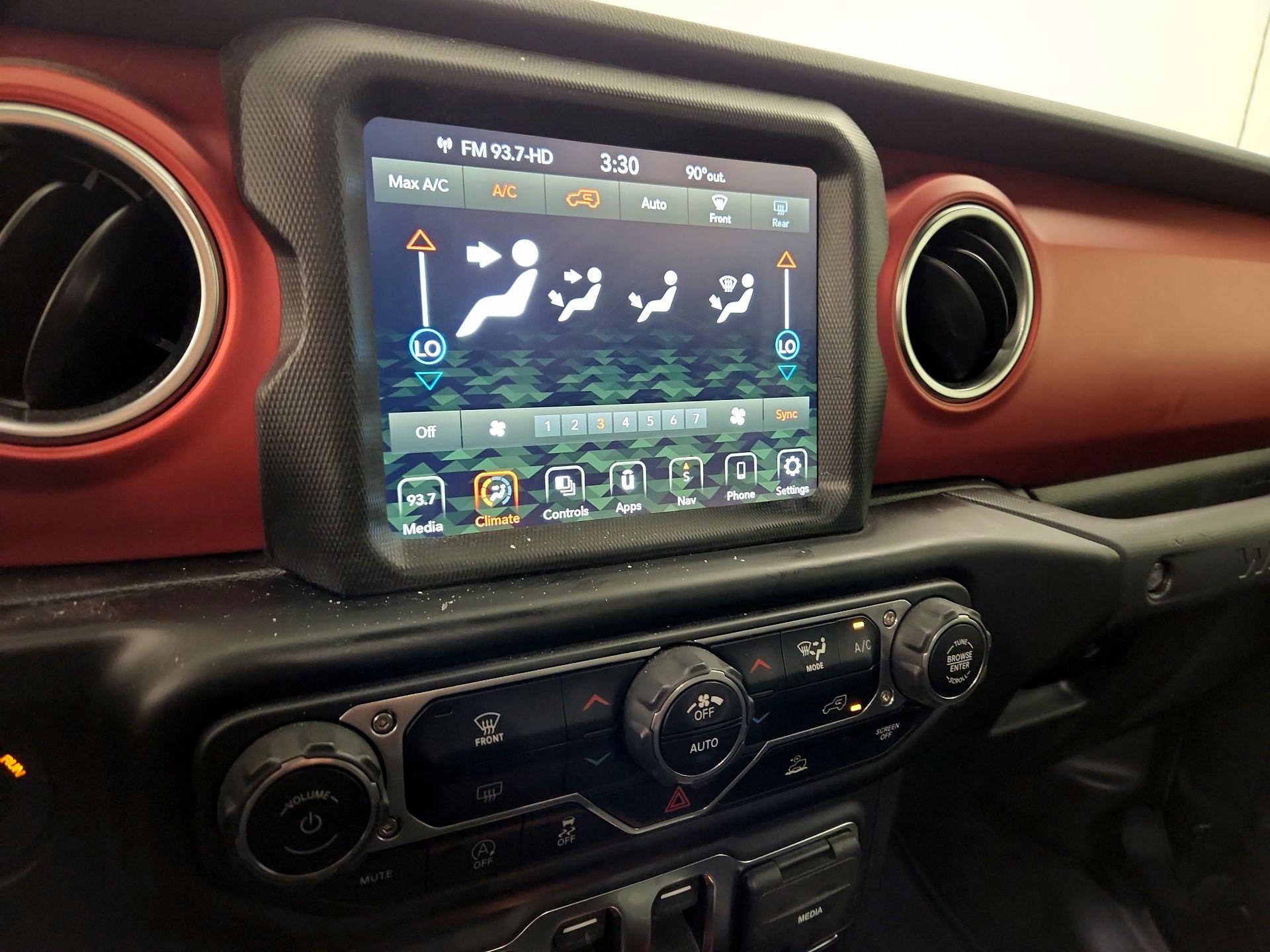 Thumbnail: 2021 Jeep Wrangler - 17