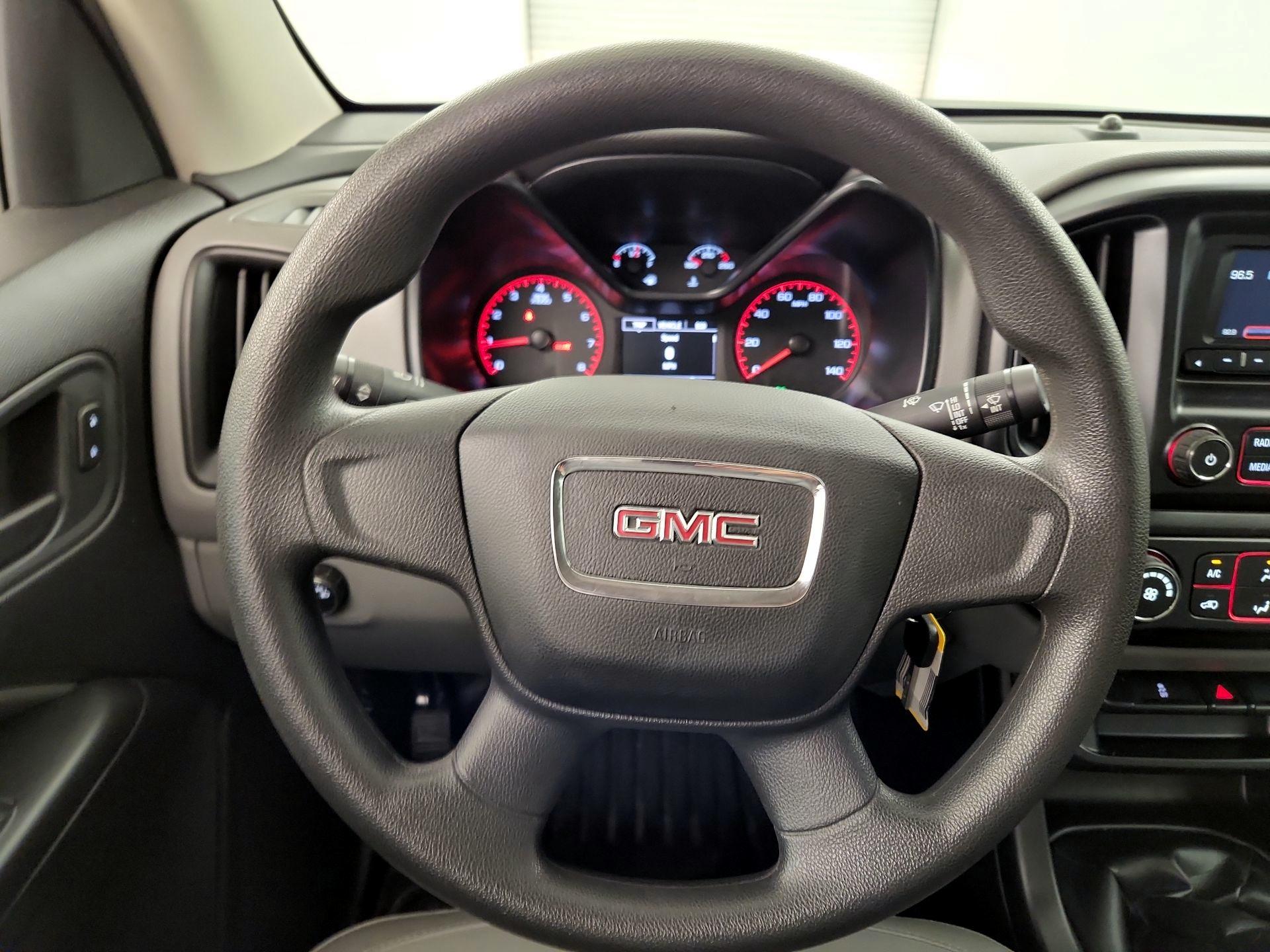 Thumbnail: 2016 GMC Canyon - 10