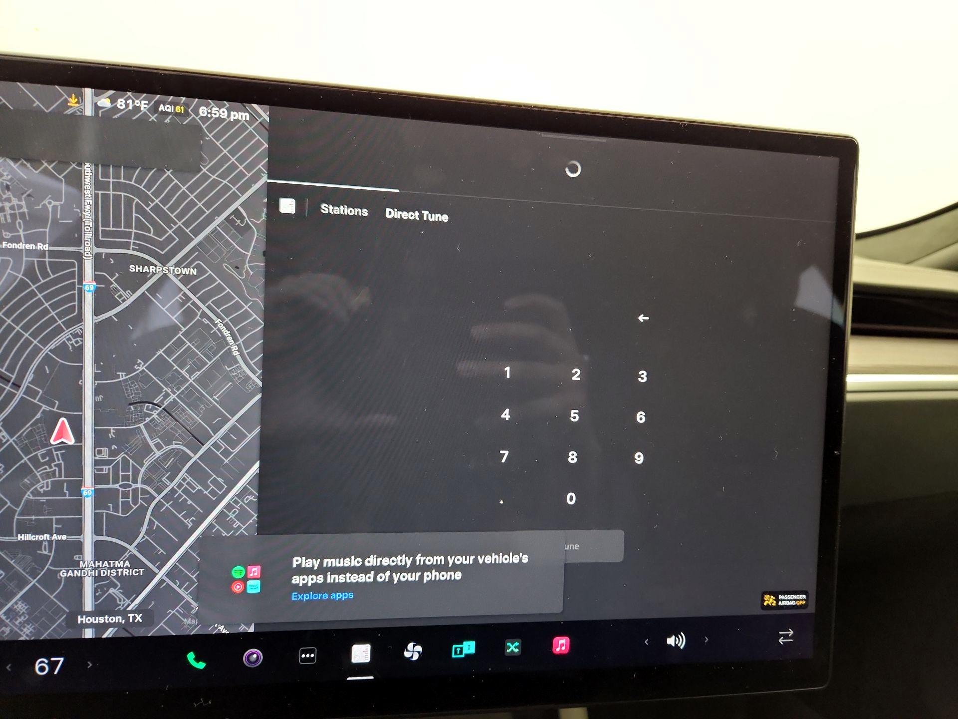 Thumbnail: 2023 Tesla Model S - 16