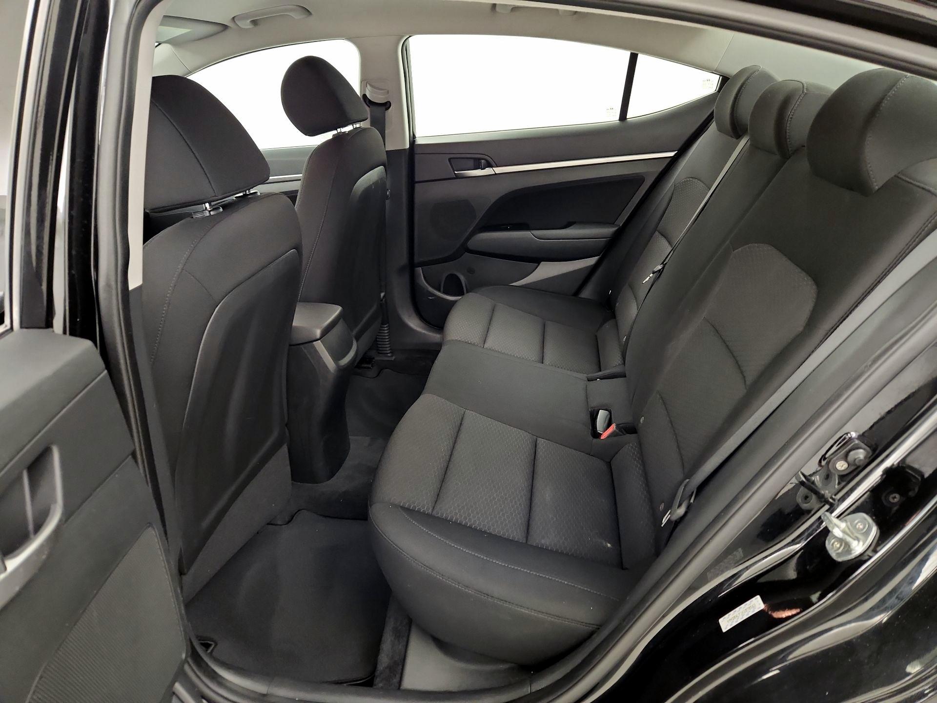 Thumbnail: 2019 Hyundai Elantra - 19