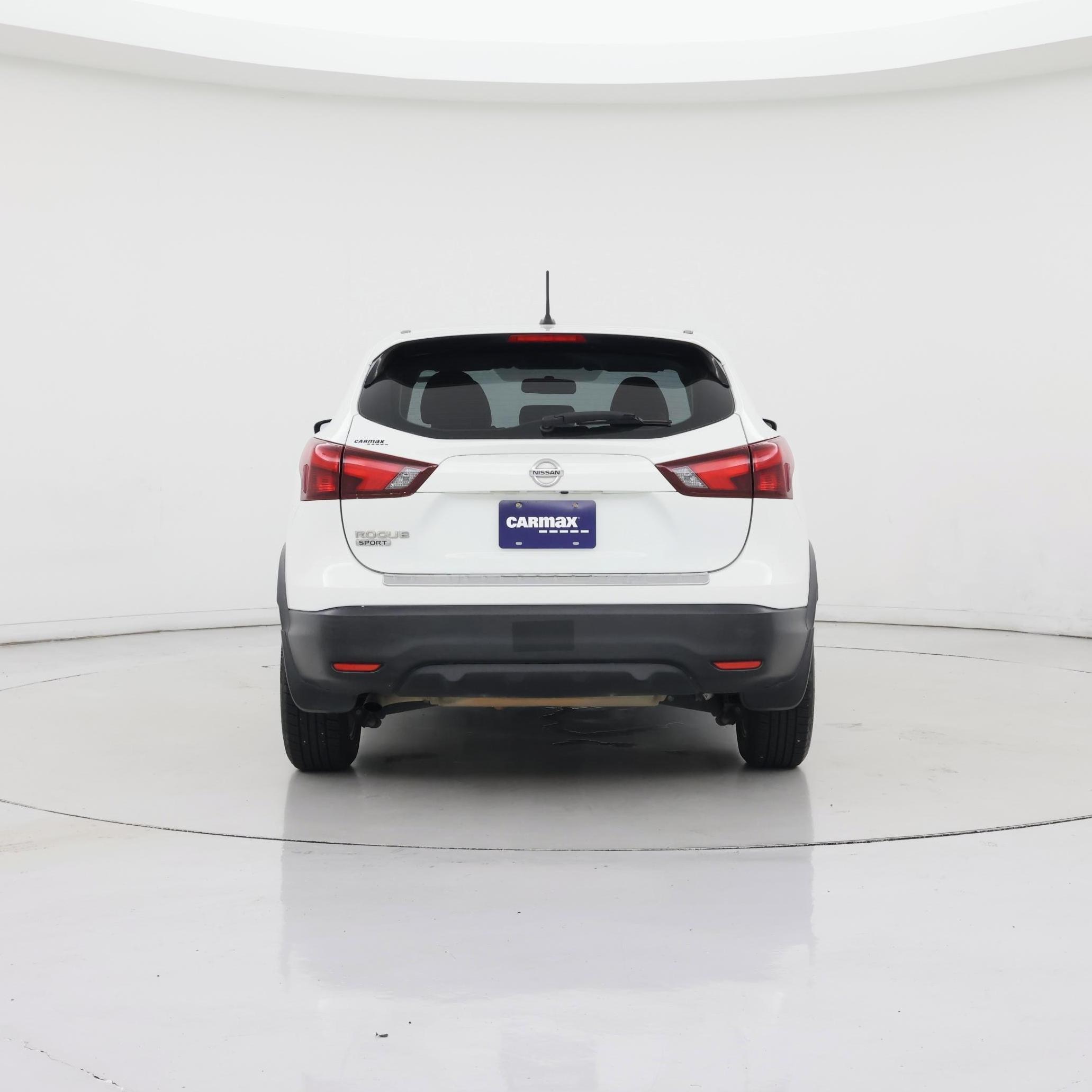 Thumbnail: 2018 Nissan Rogue Sport - 6