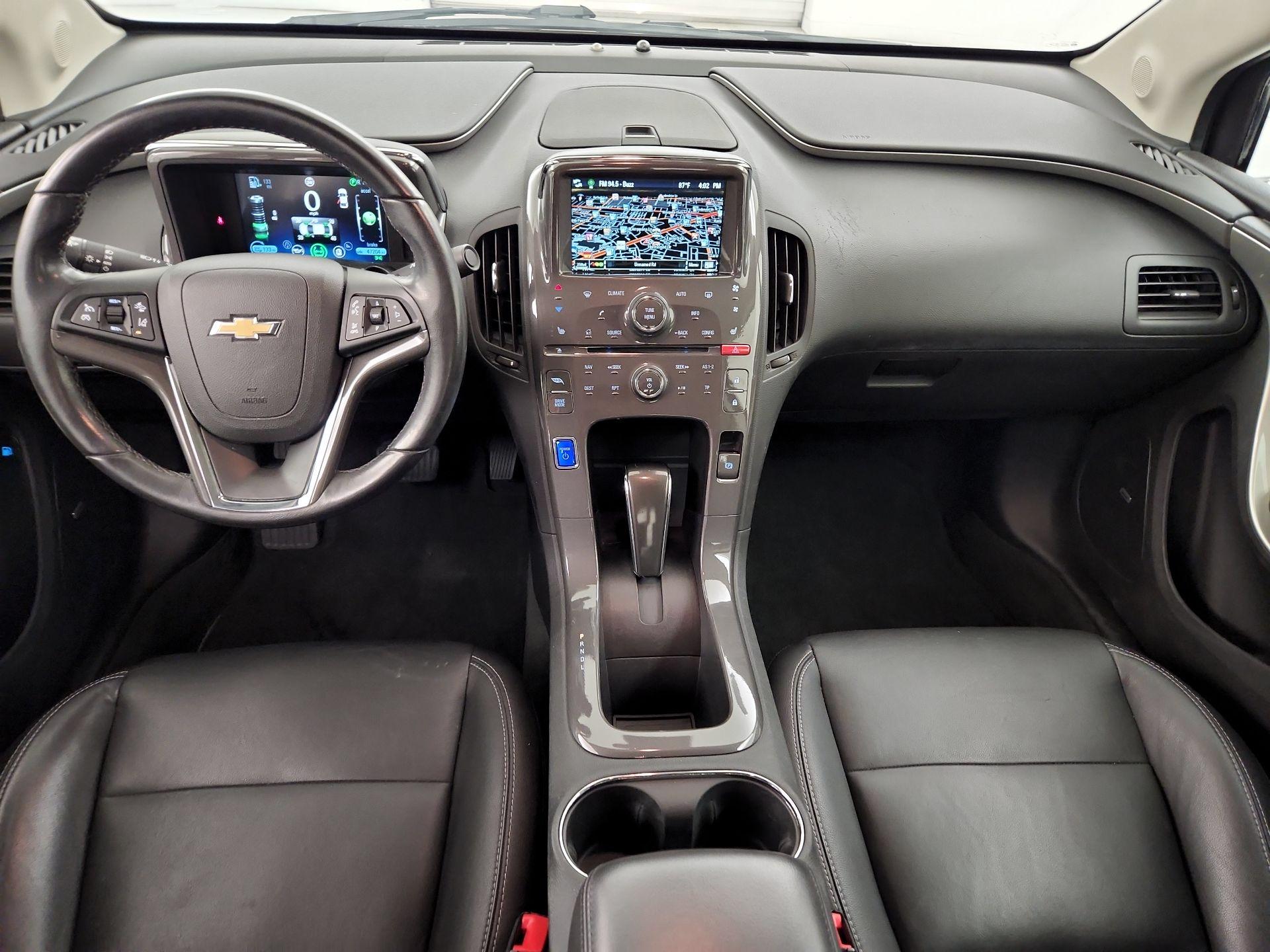 Thumbnail: 2015 Chevrolet Volt - 9