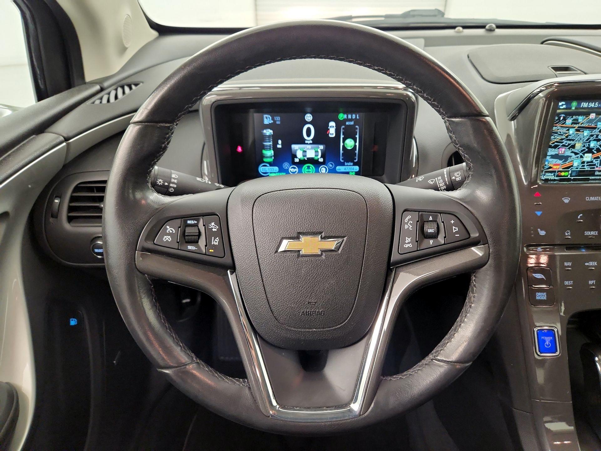 Thumbnail: 2015 Chevrolet Volt - 10