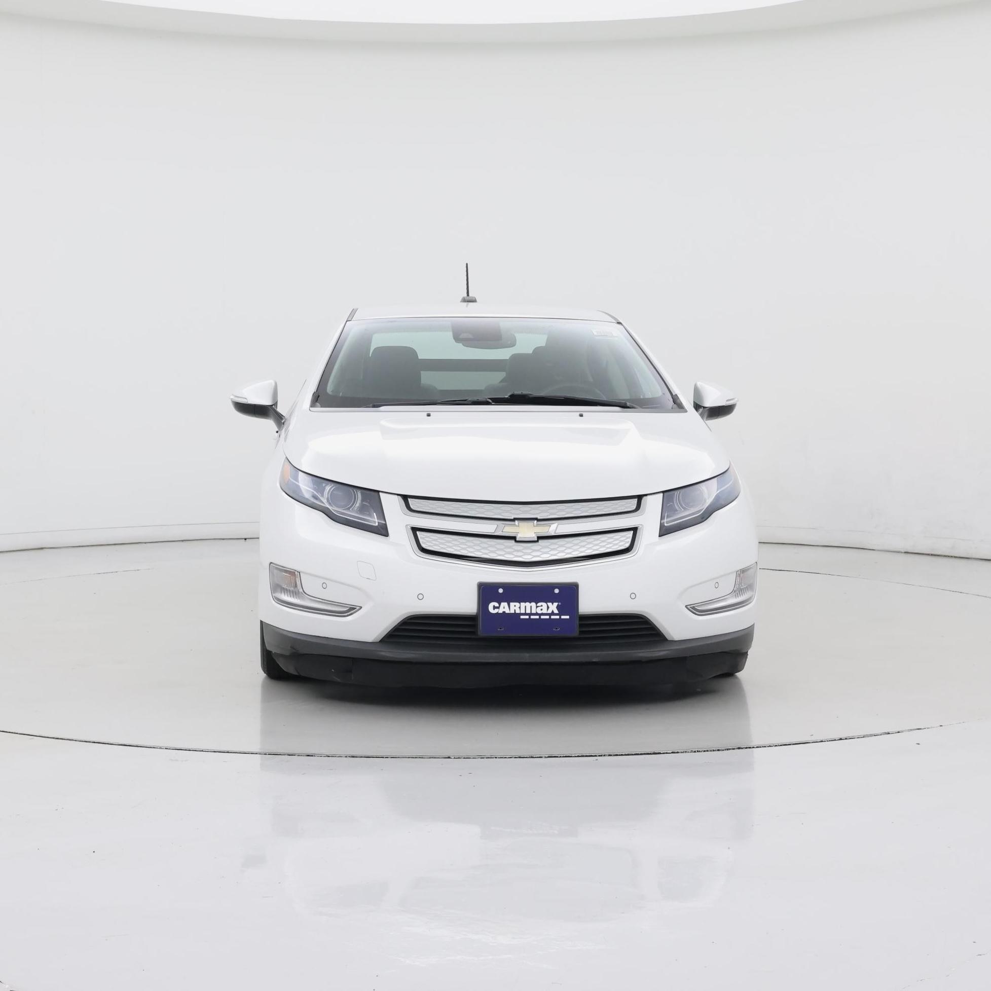 Thumbnail: 2015 Chevrolet Volt - 5