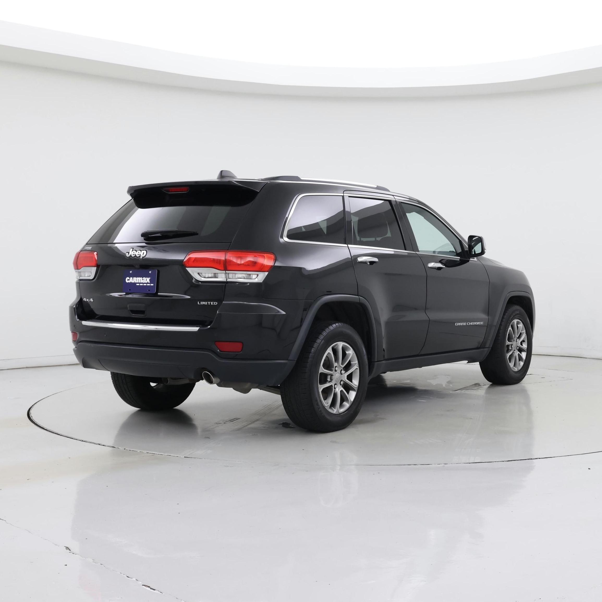Thumbnail: 2015 Jeep Grand Cherokee - 8