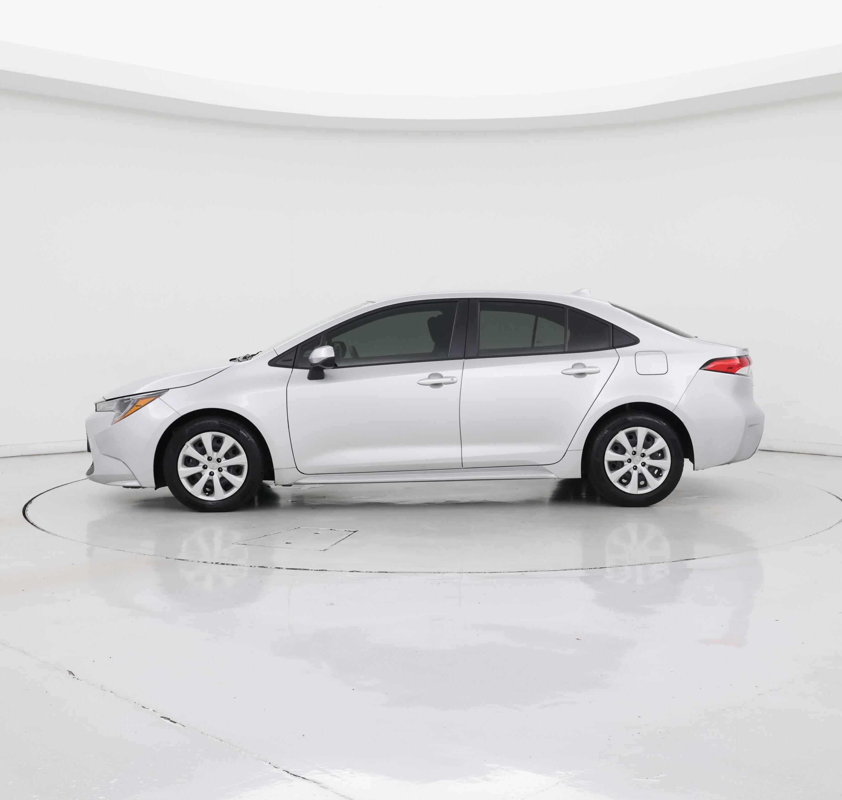 Thumbnail: 2022 Toyota Corolla - 3