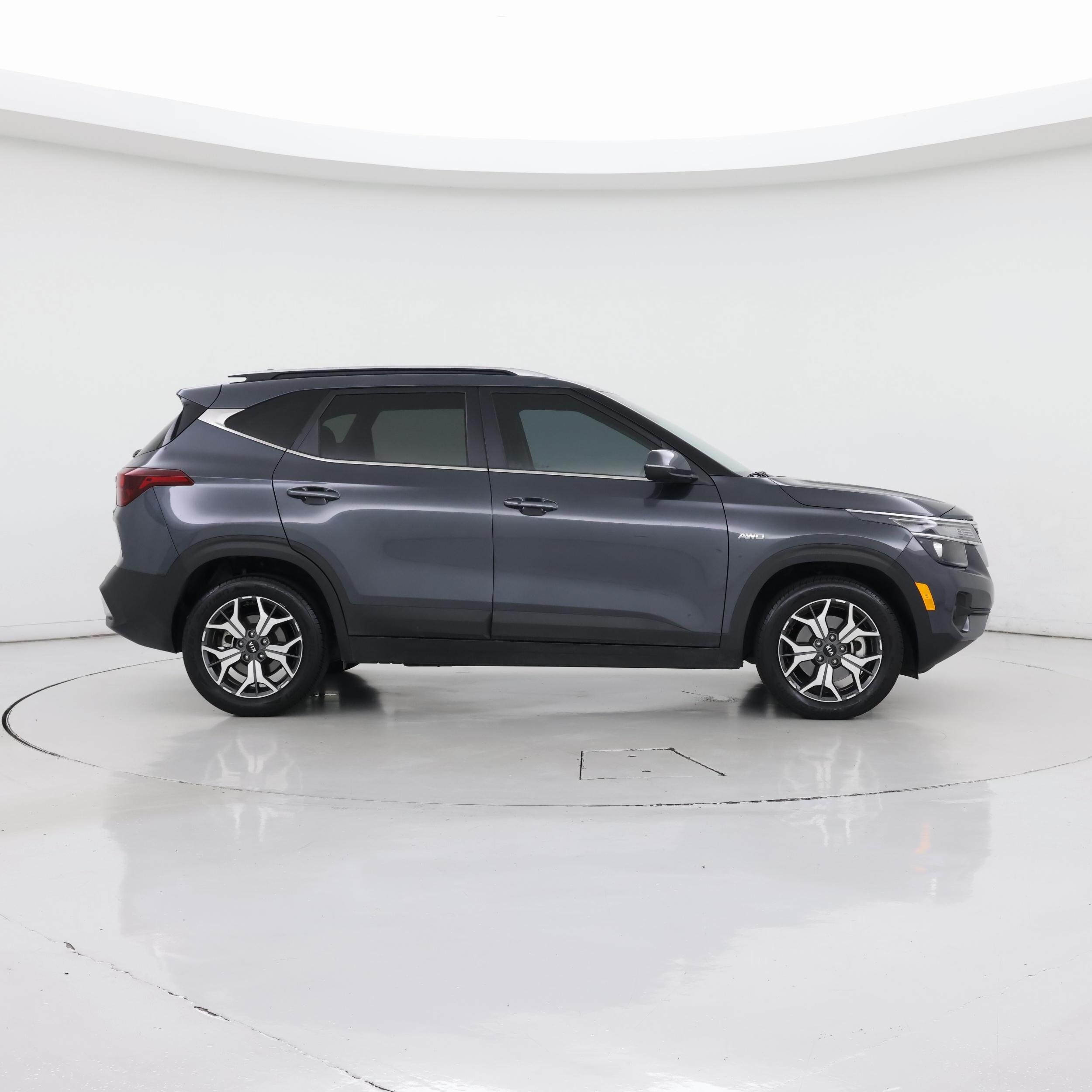 Thumbnail: 2021 Kia Seltos - 7