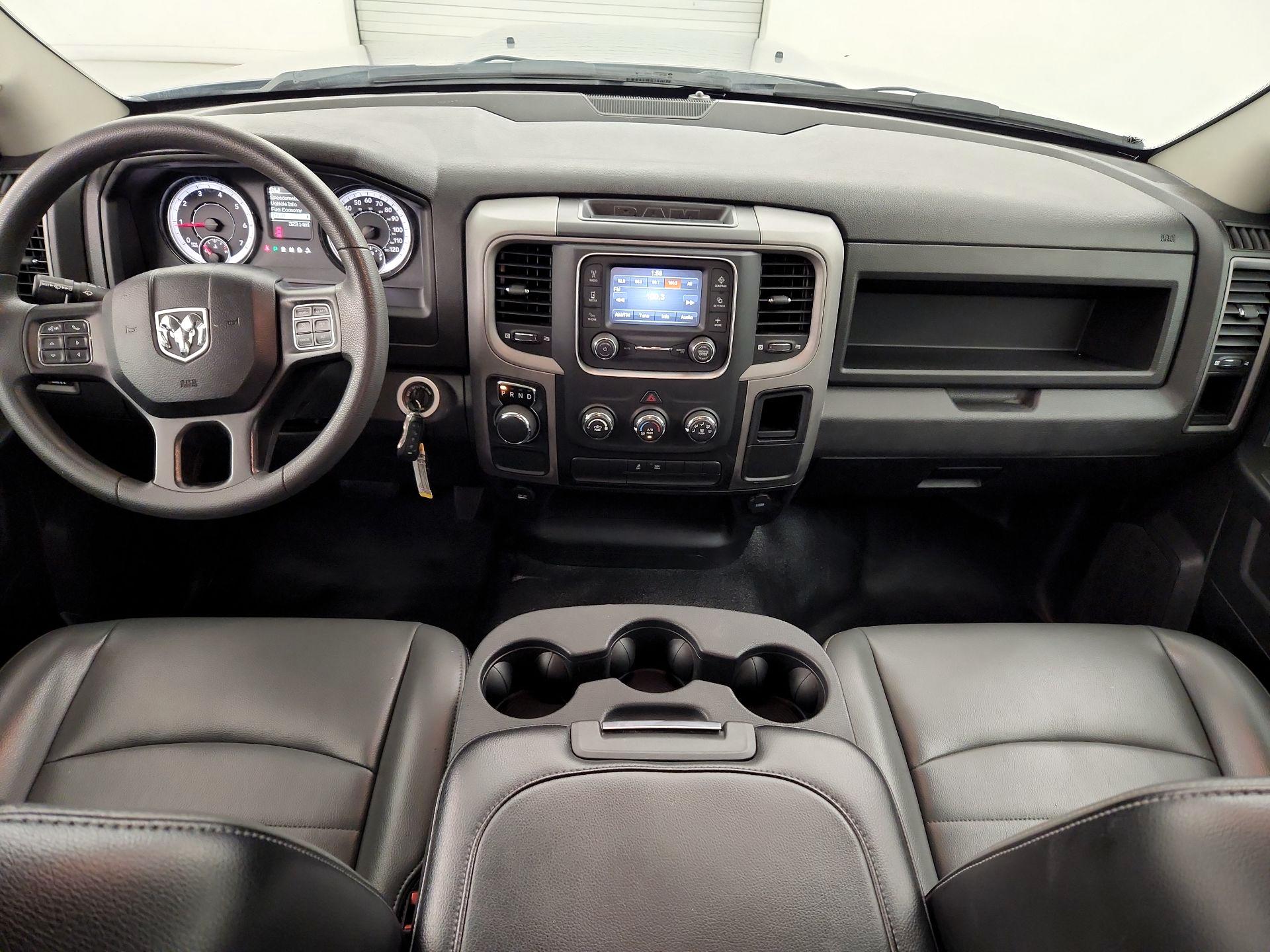 Thumbnail: 2021 RAM 1500 Classic - 9