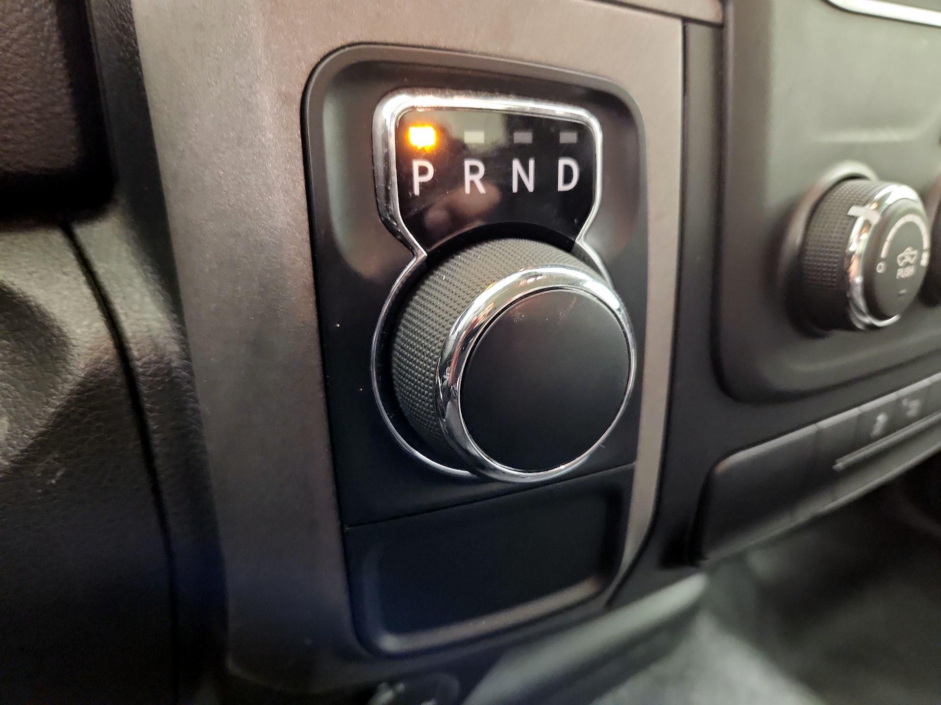 Thumbnail: 2021 RAM 1500 Classic - 17