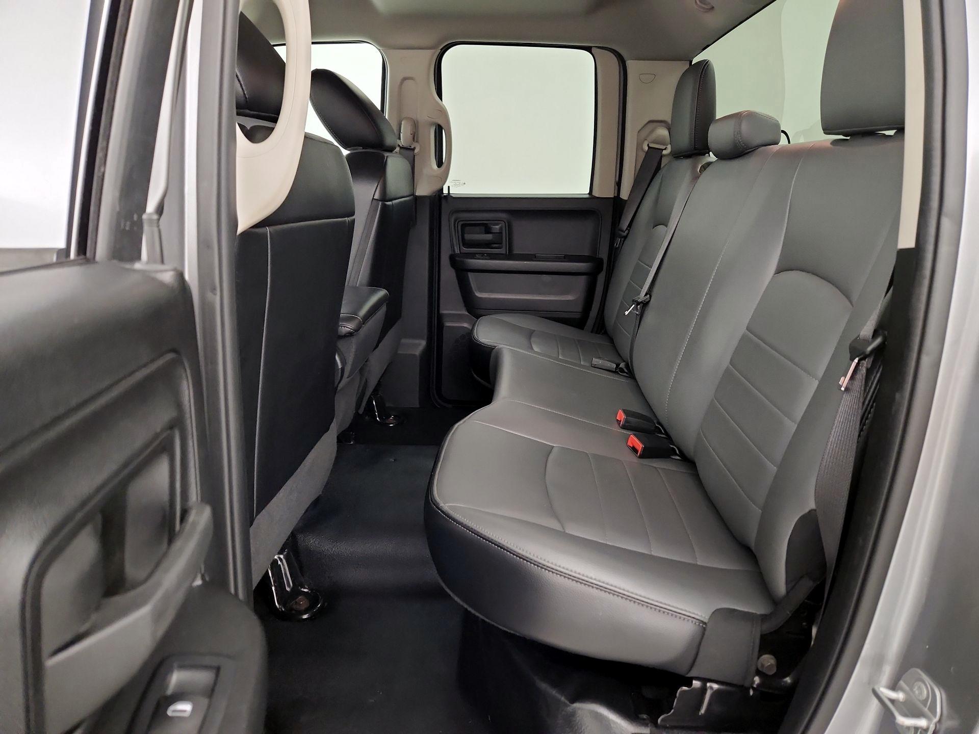 Thumbnail: 2021 RAM 1500 Classic - 19