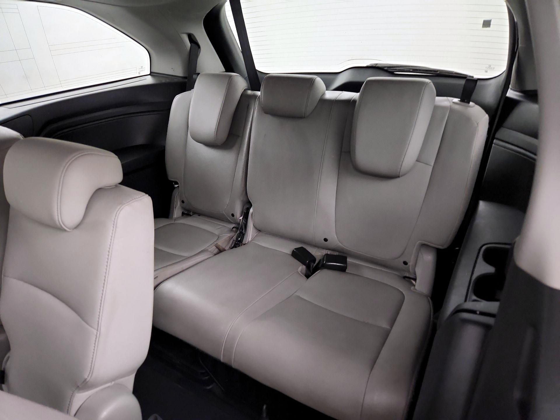 Thumbnail: 2018 Honda Odyssey - 20