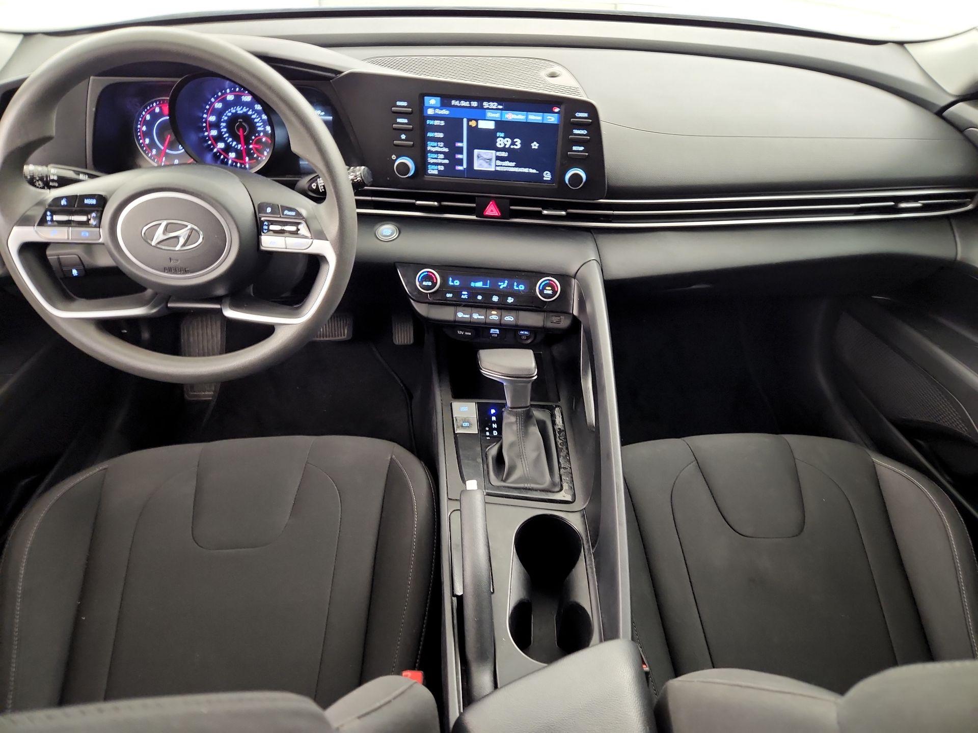 Thumbnail: 2023 Hyundai Elantra - 9