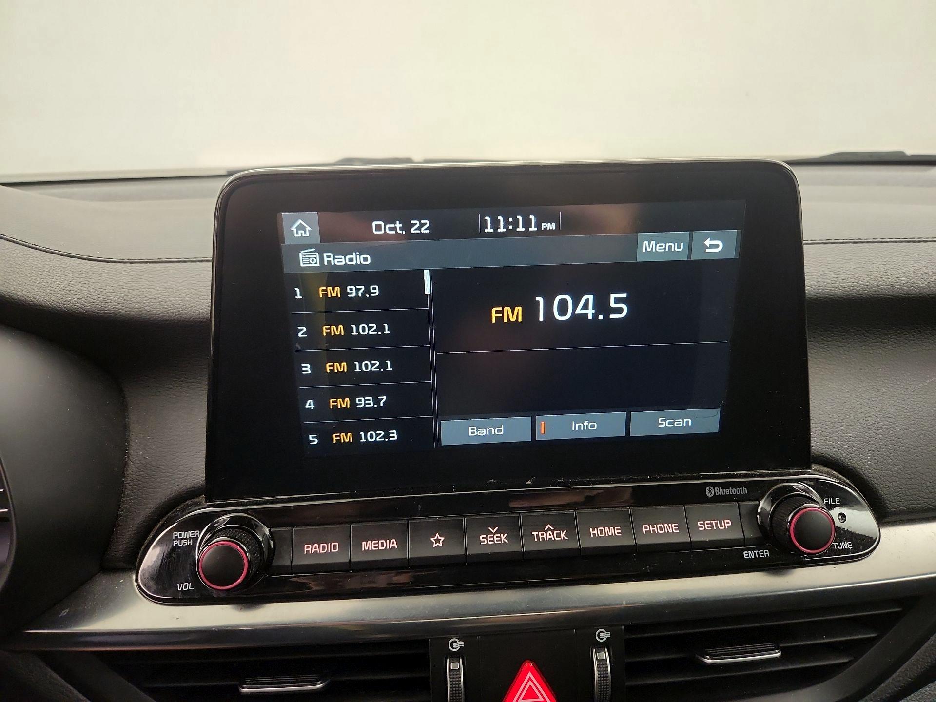 Thumbnail: 2021 Kia Forte - 15