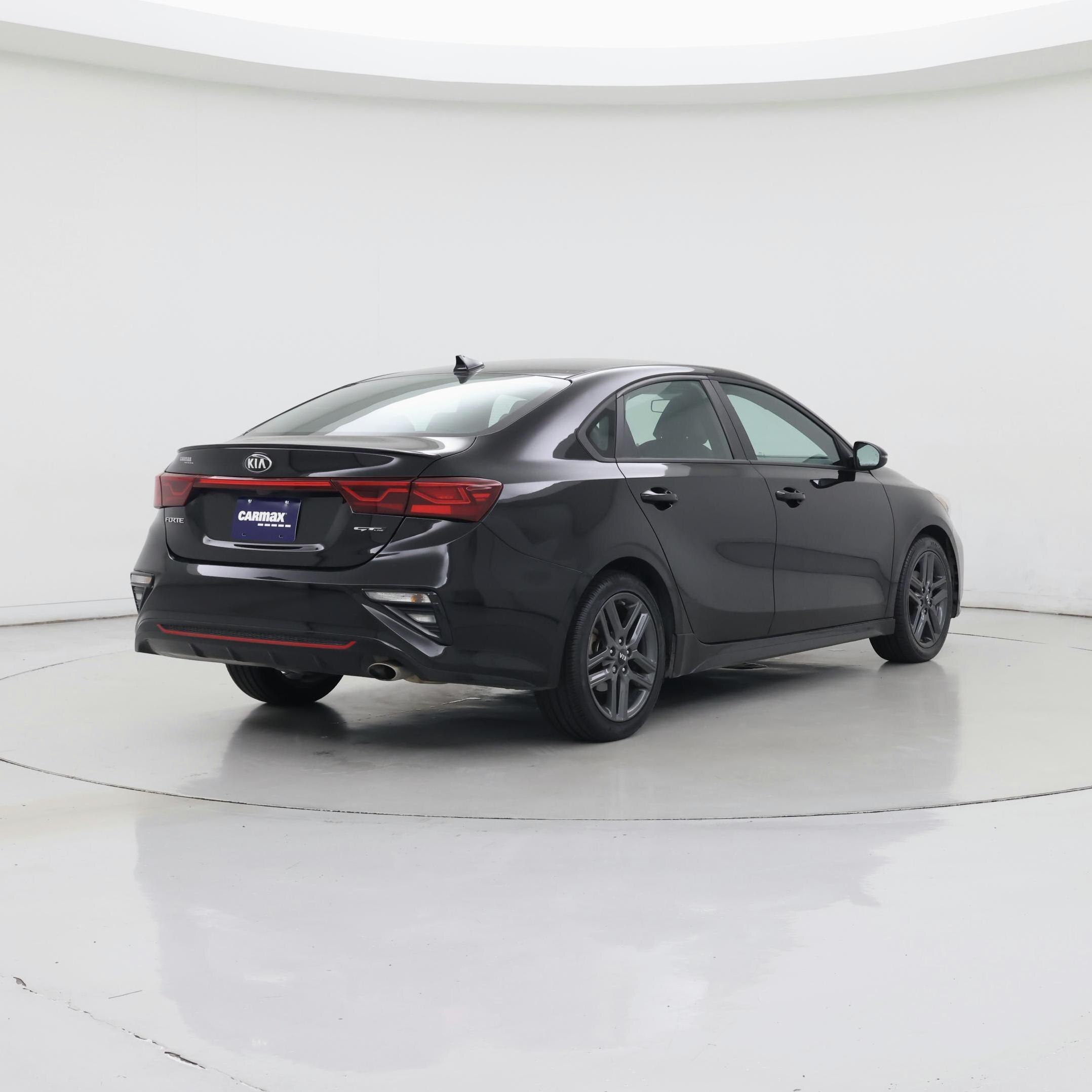 Thumbnail: 2021 Kia Forte - 8