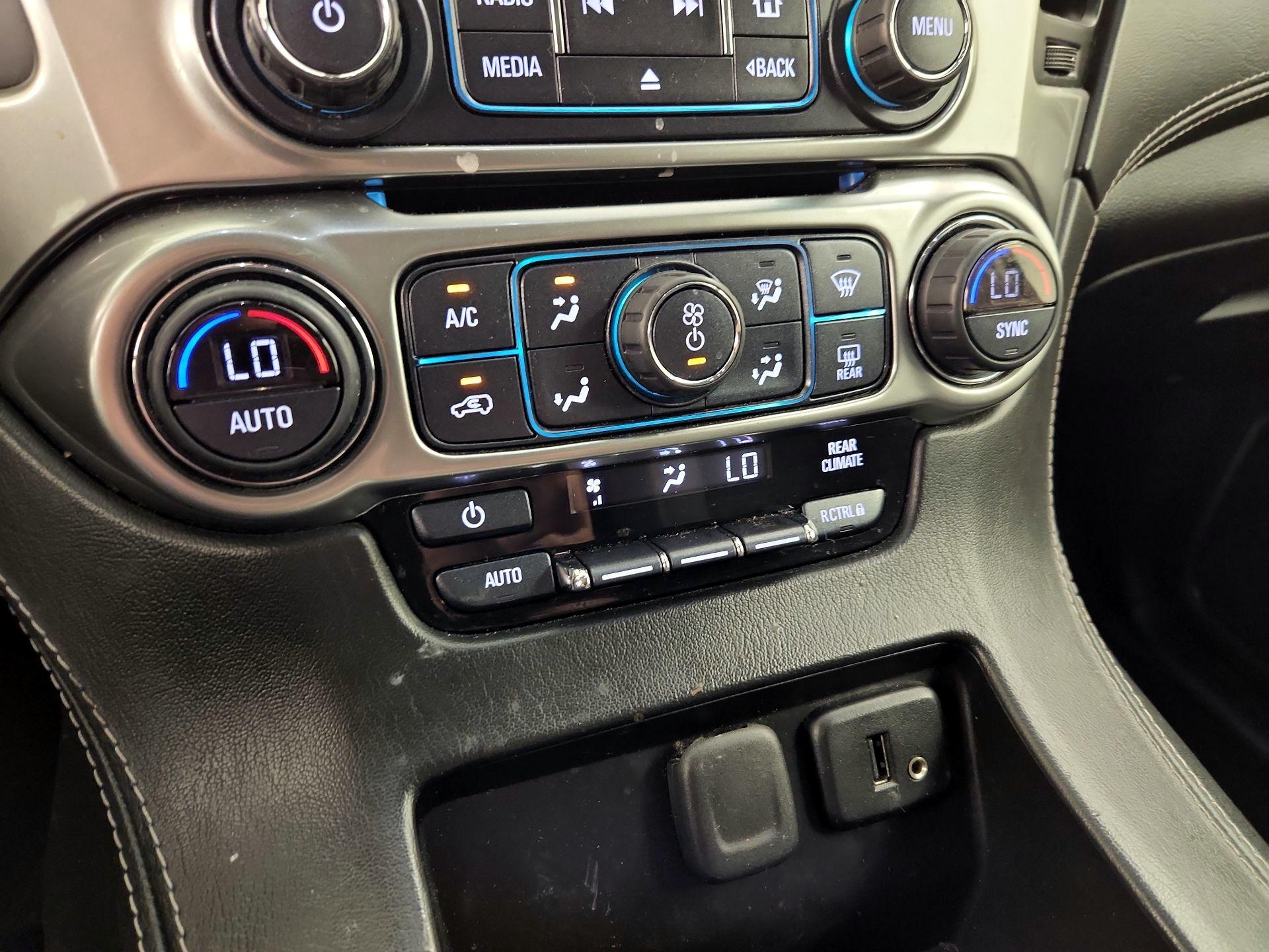 Thumbnail: 2017 Chevrolet Suburban - 16