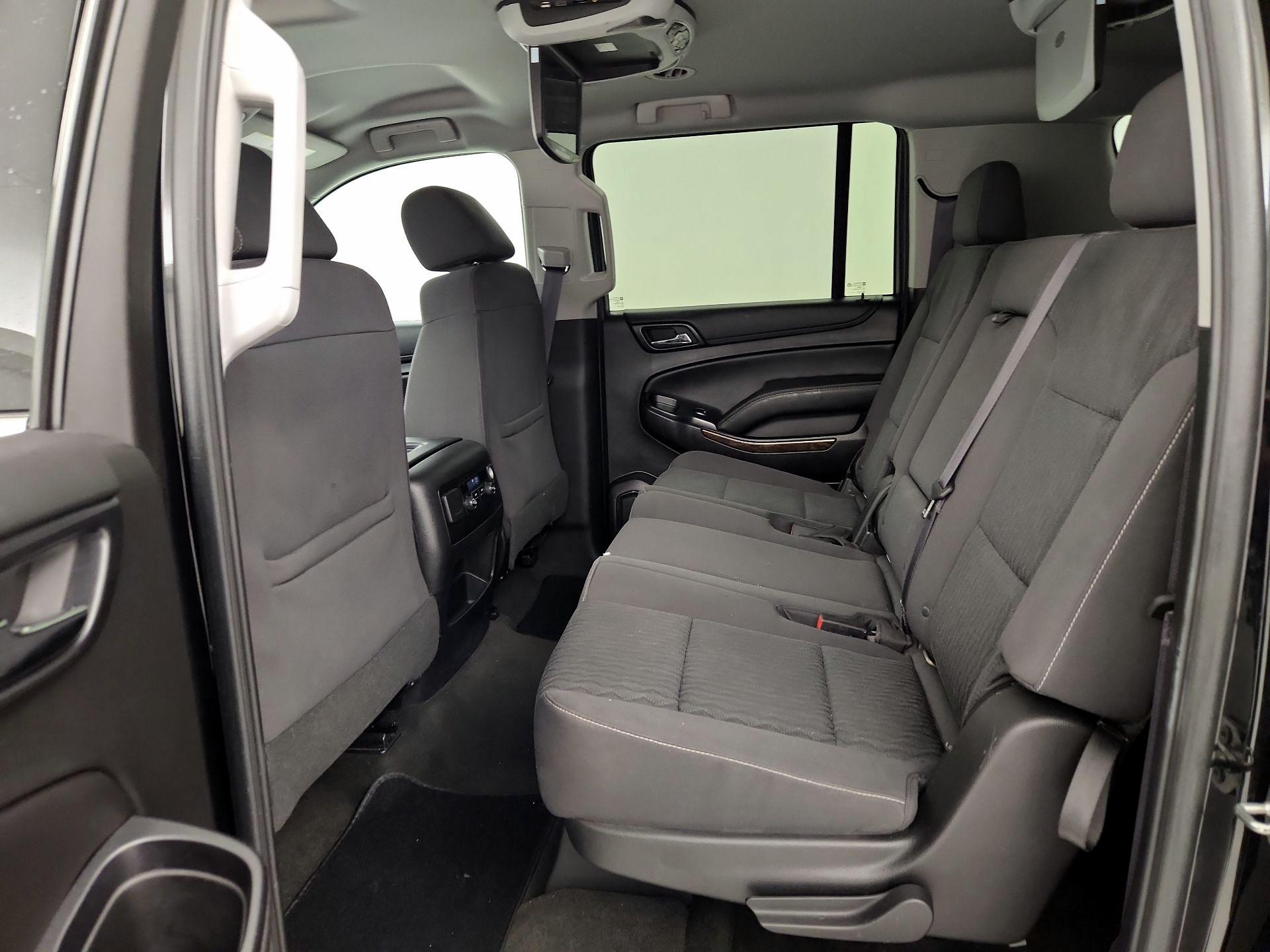Thumbnail: 2017 Chevrolet Suburban - 19