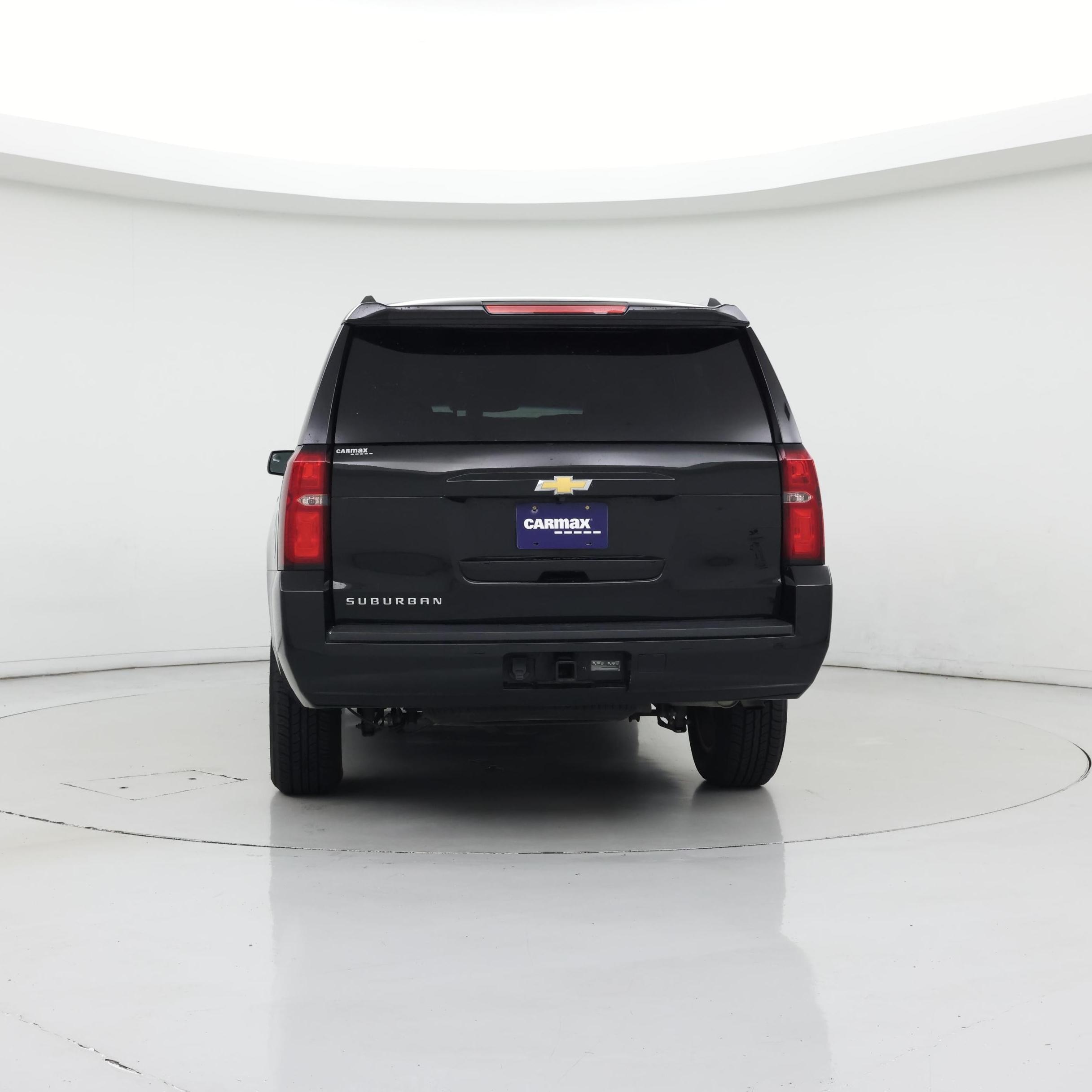 Thumbnail: 2017 Chevrolet Suburban - 6