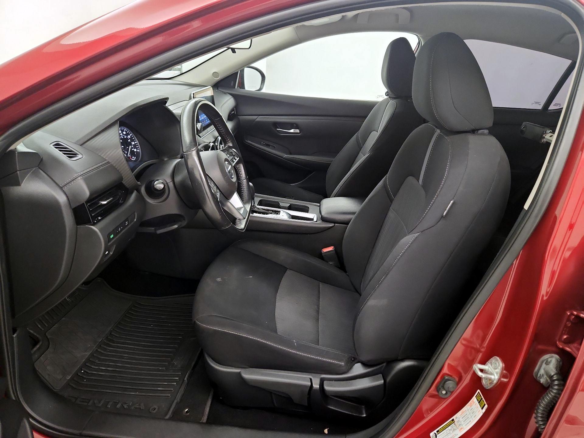 Thumbnail: 2022 Nissan Sentra - 9