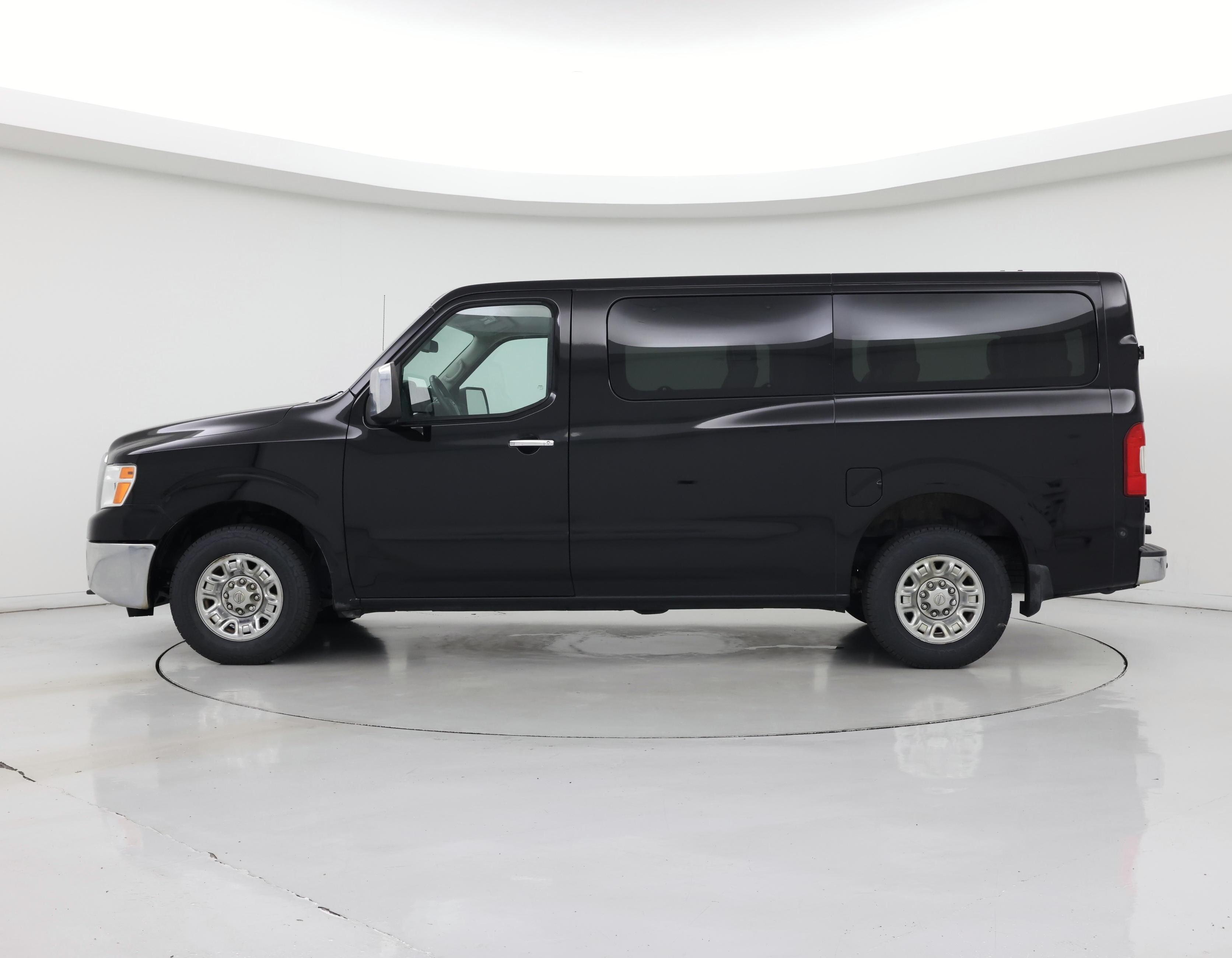 Thumbnail: 2018 Nissan NV - 3