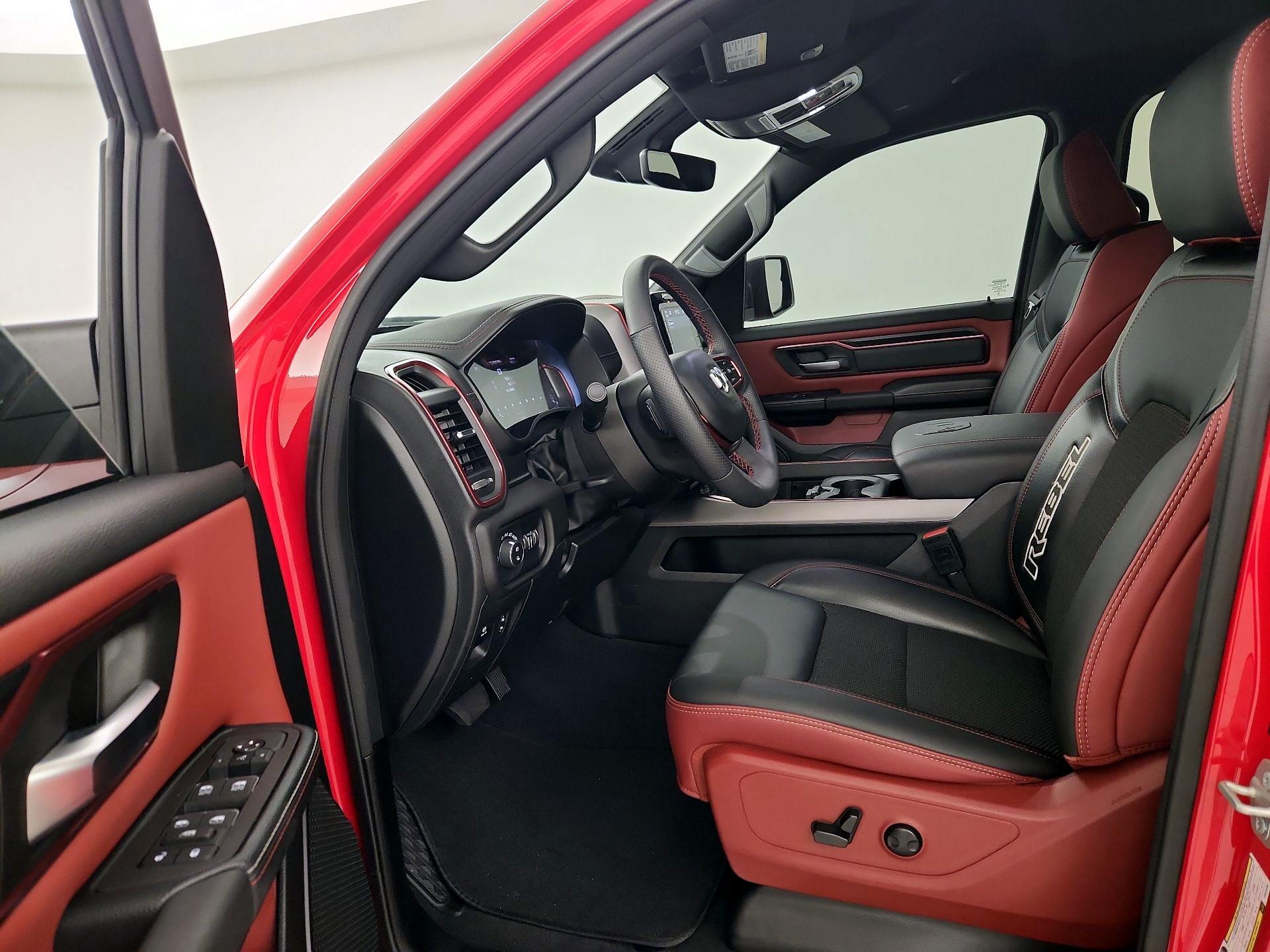 Thumbnail: 2025 RAM 1500 - 11