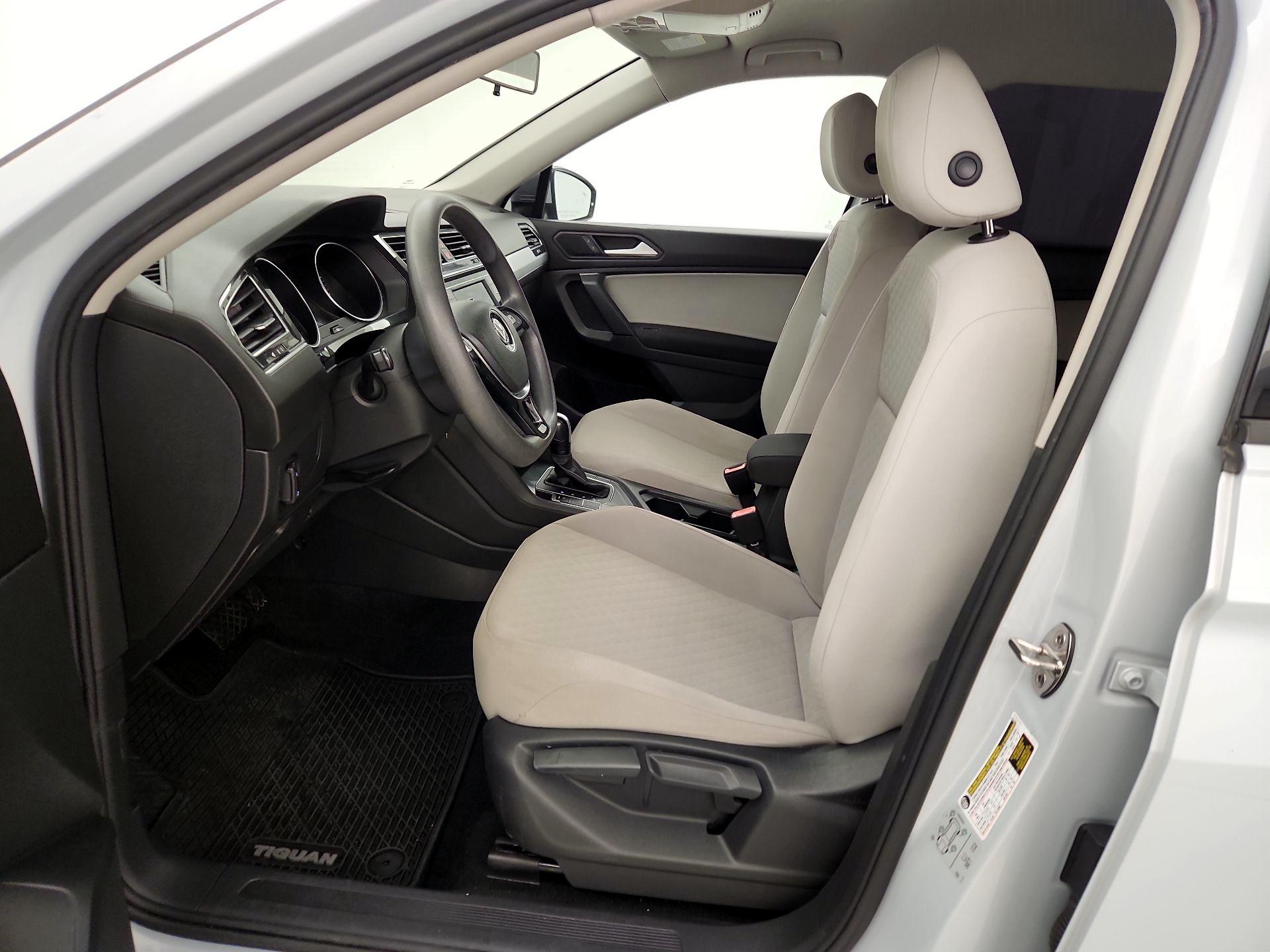 Thumbnail: 2019 Volkswagen Tiguan - 11